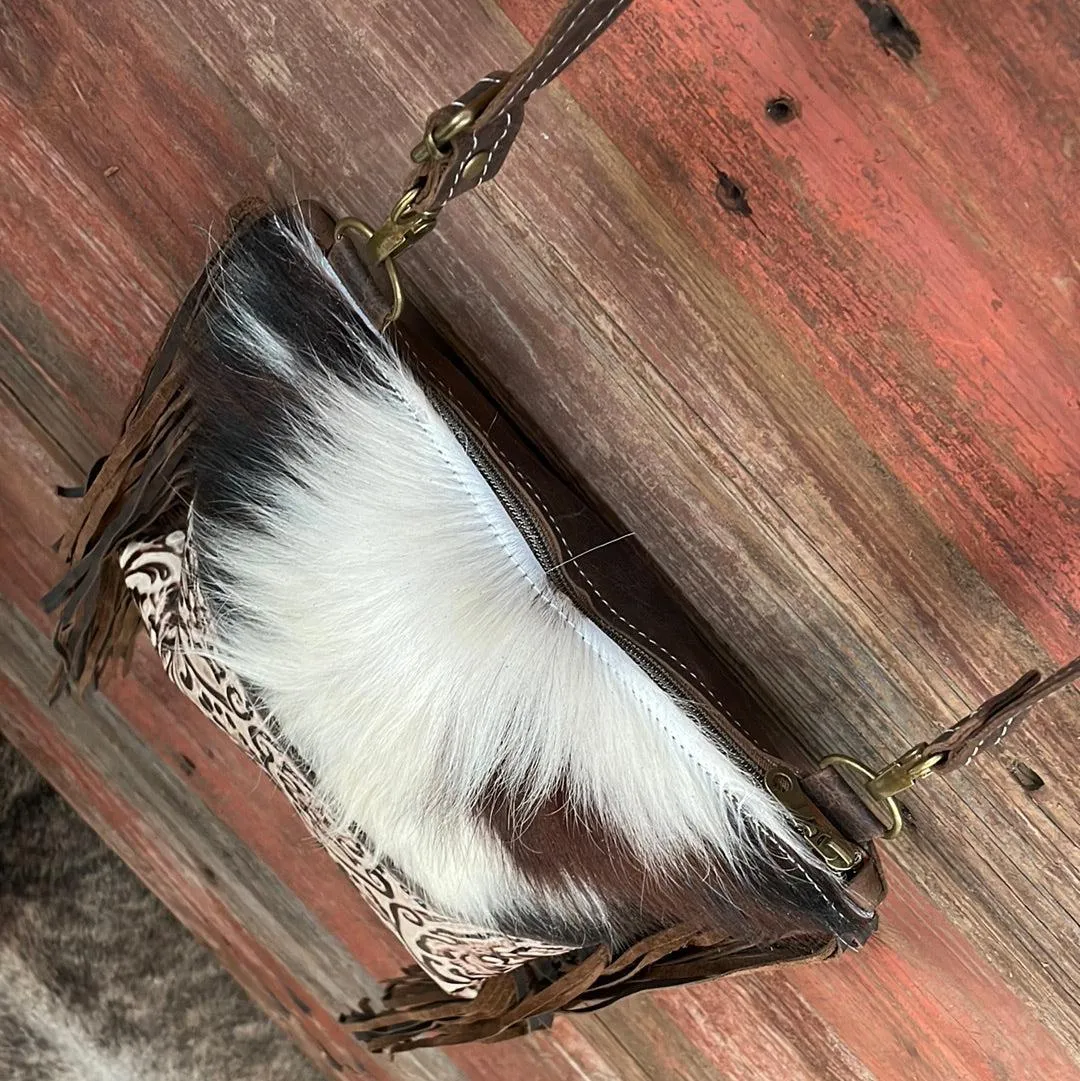 006 Shania - Tricolor w/ Ivory Tool