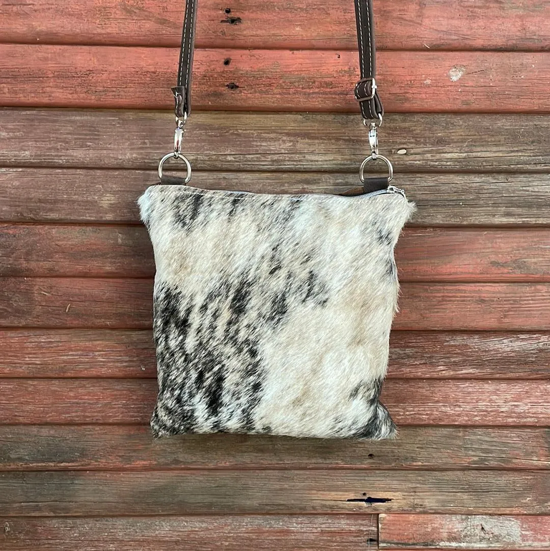 017 Shania - Light Brindle w/ Blank Slate