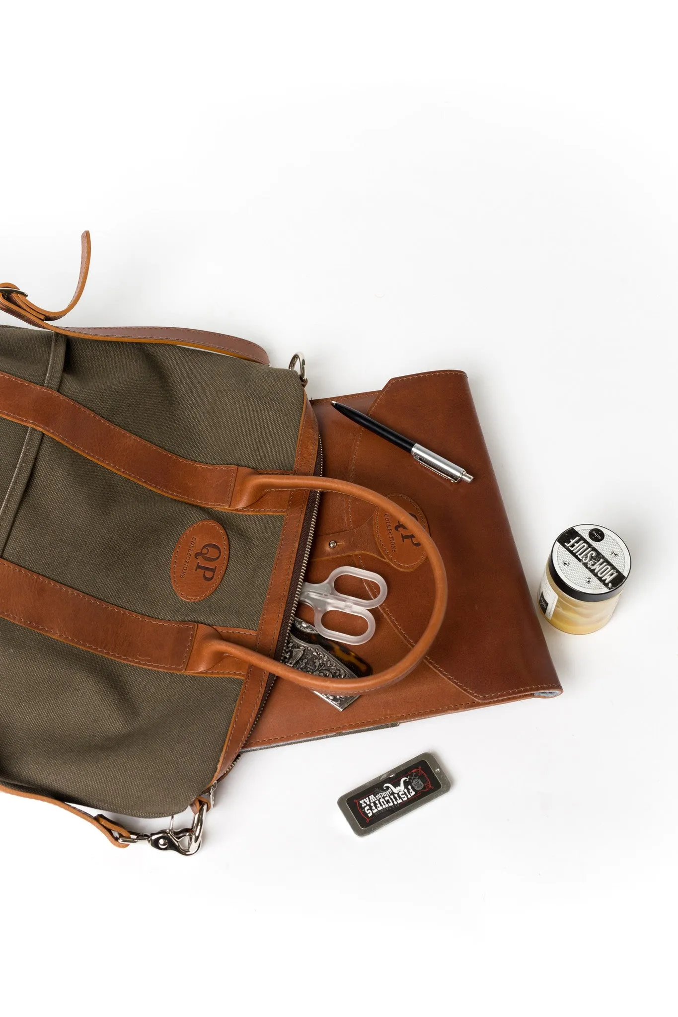 15" Laptop Case - Tan and Green - Monogram