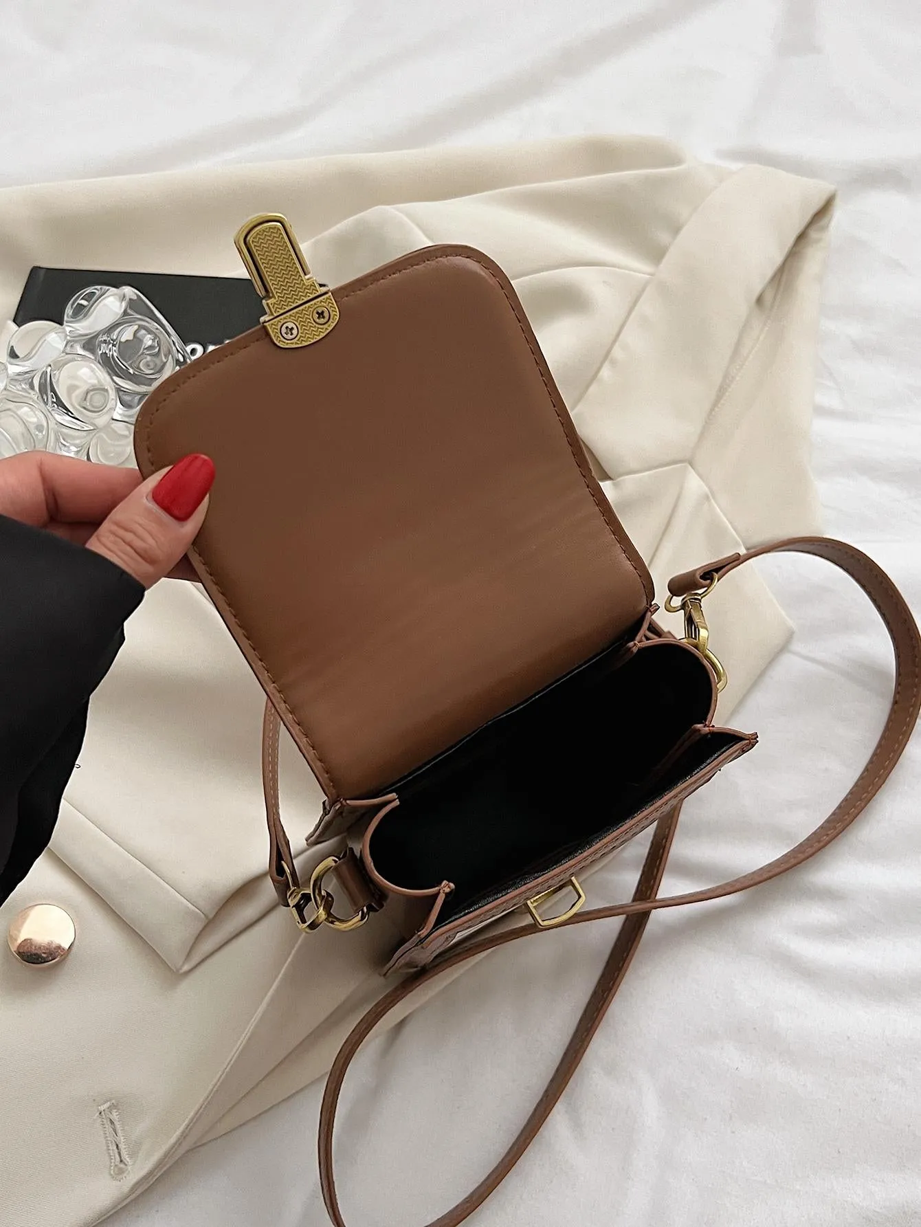 1pc Rectangular Shape Crossbody Bag - Brown