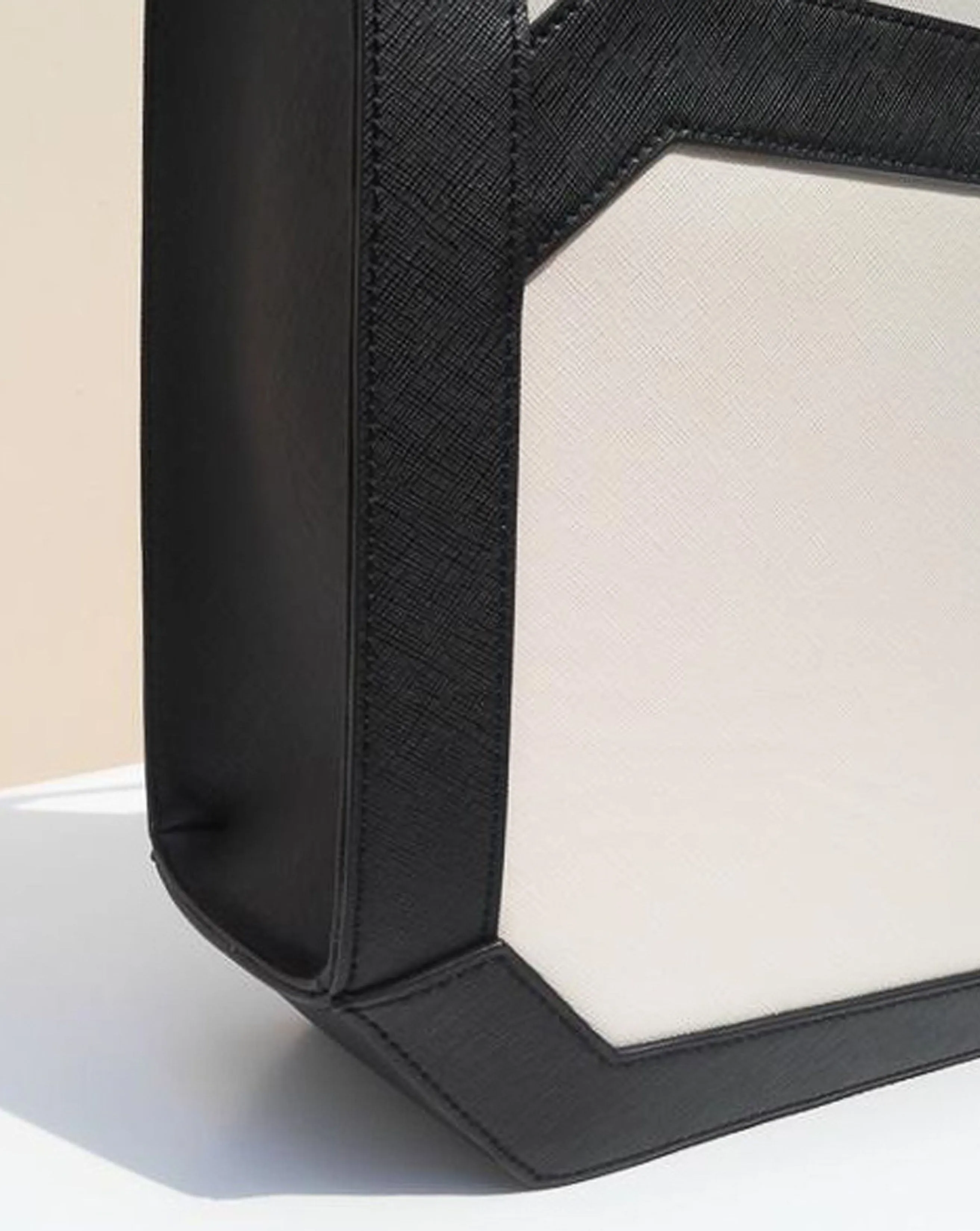 AVA Tote in Jet White