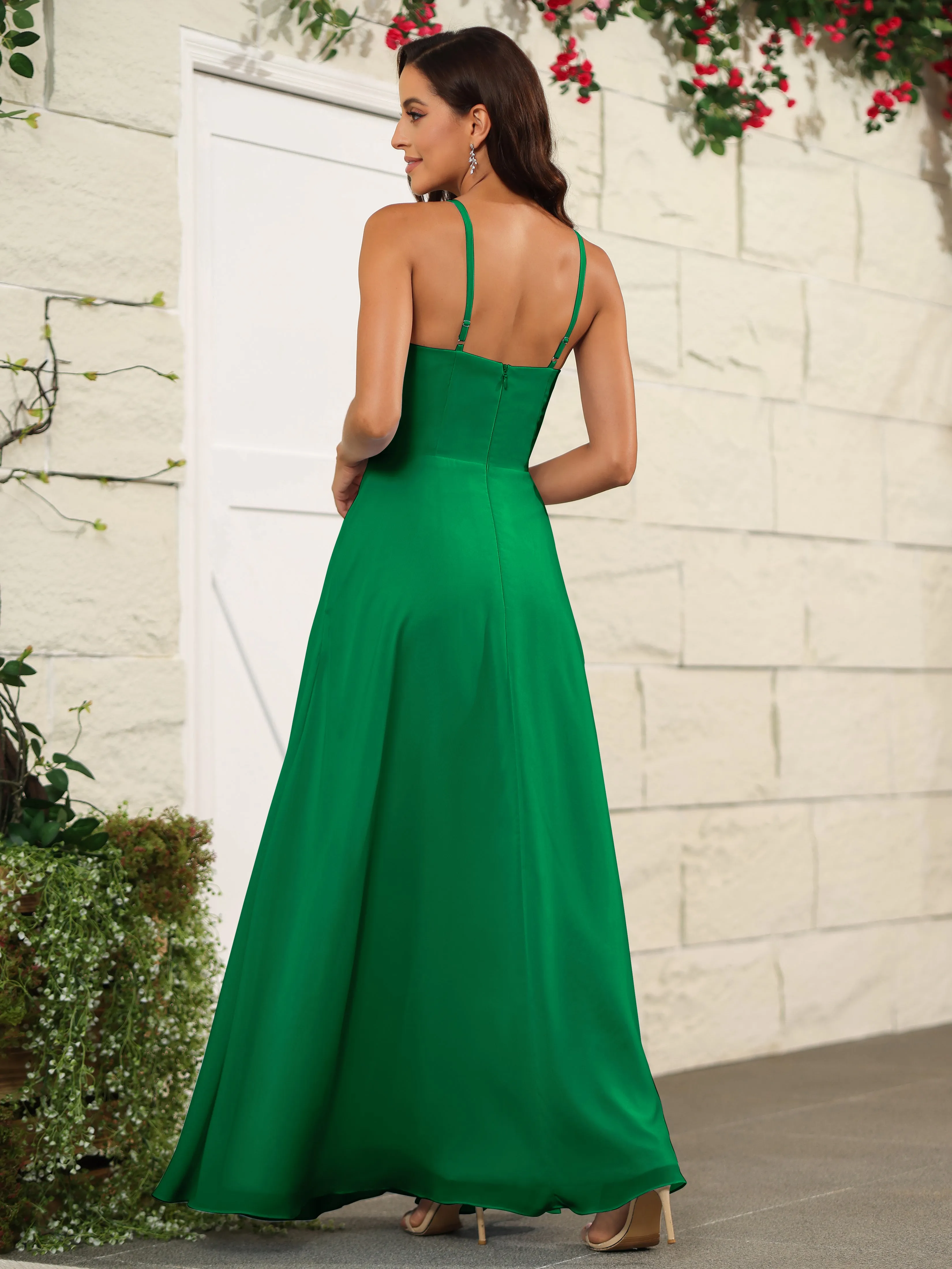 Beautiful Chiffon Spaghetti Straps Bridesmaid Dress with Pockets