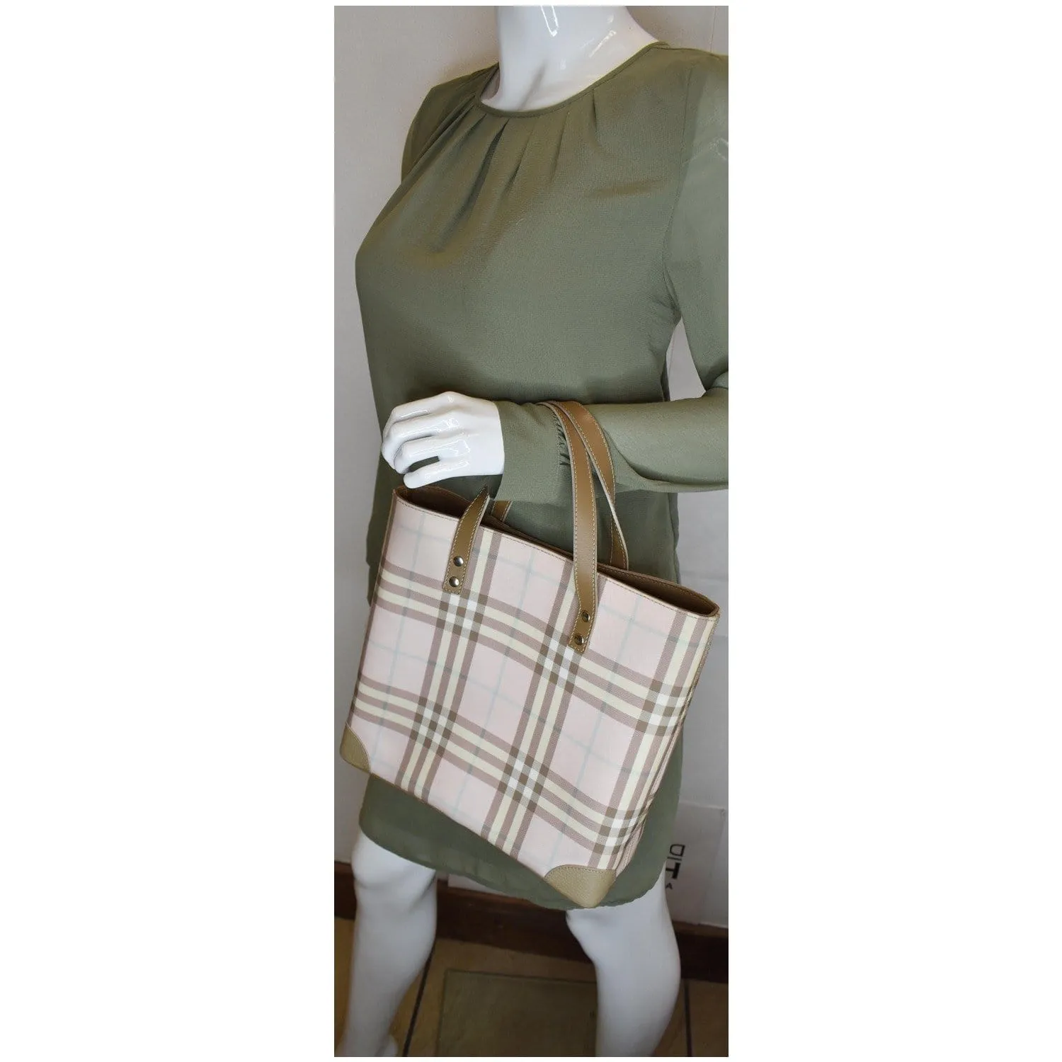 BURBERRY London Nova Check Tote Bag Pale Pink