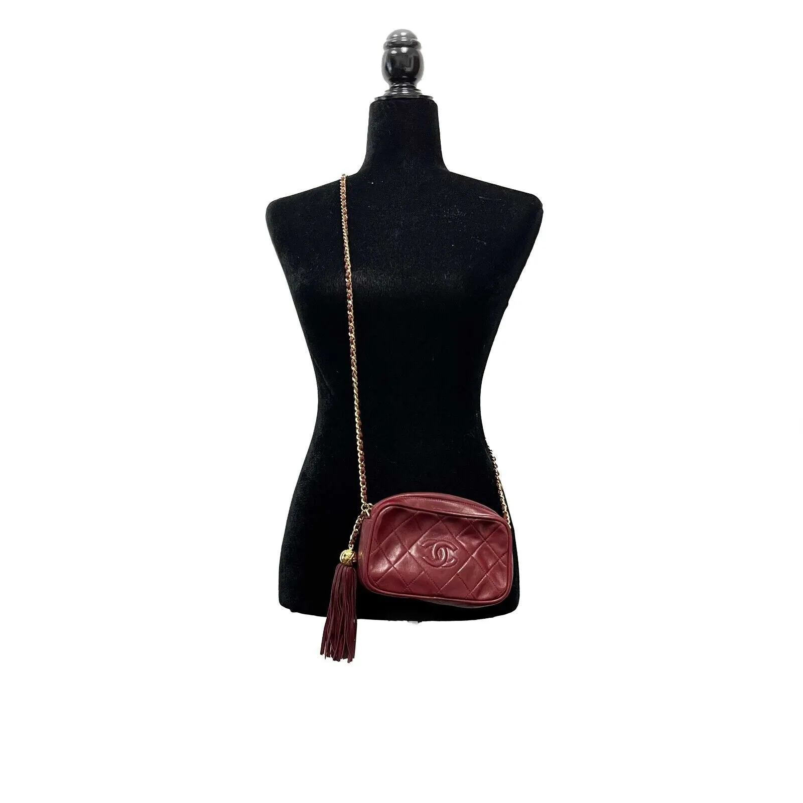 Chanel Vintage 90's Diamond Camera CC quilted Lambskin Tassel Red Handbag