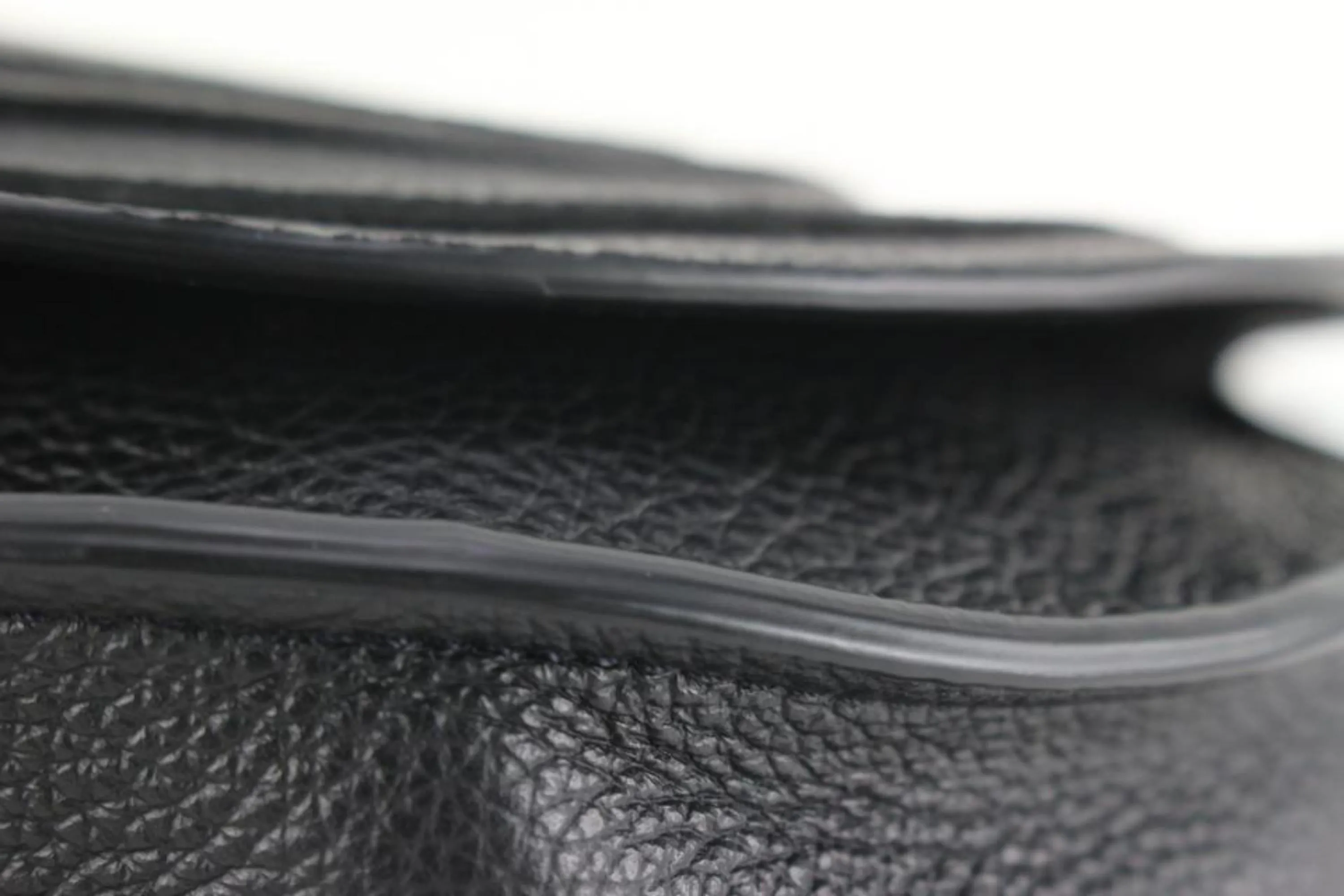 Chloé Black Calfskin Medium Marcie Round Crossbody Bag  20cl82s