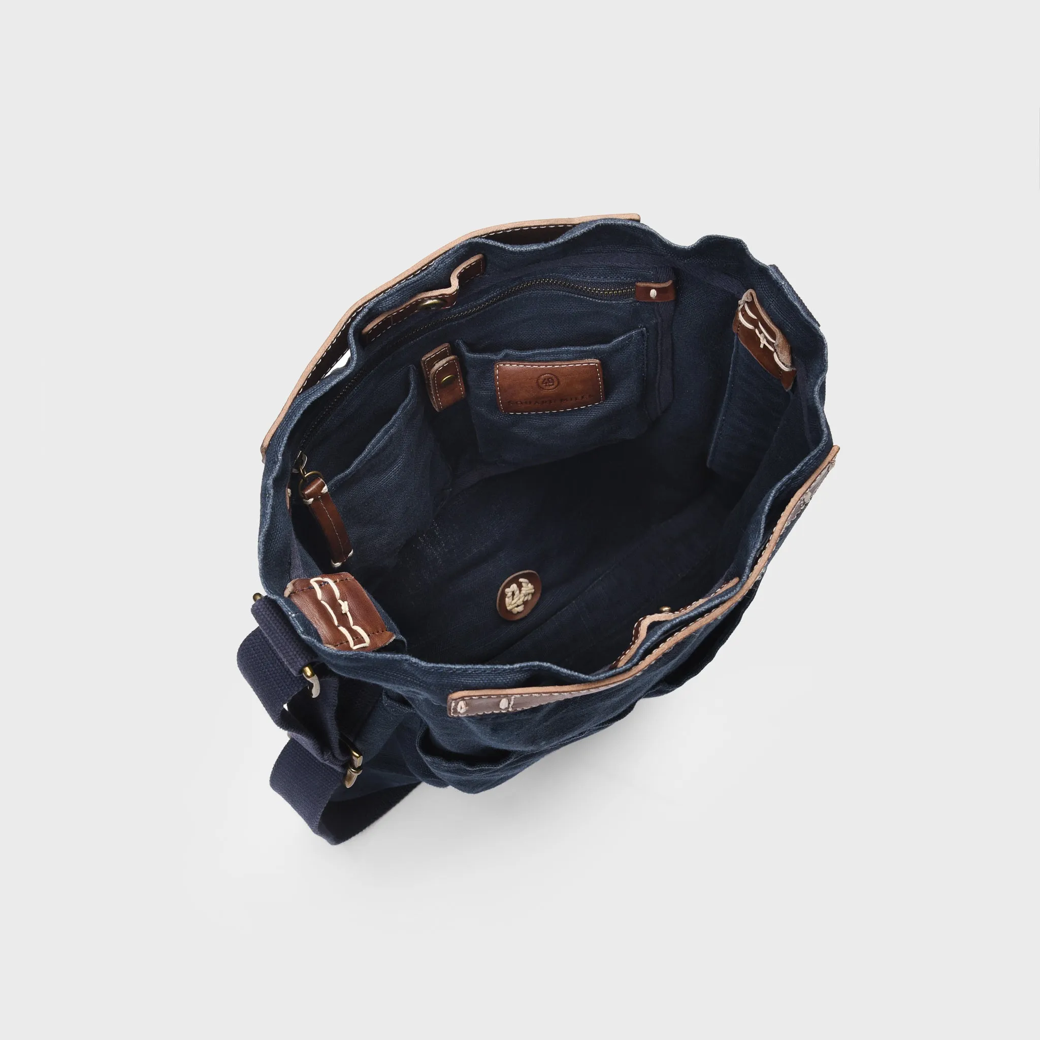 Classic Crossbody