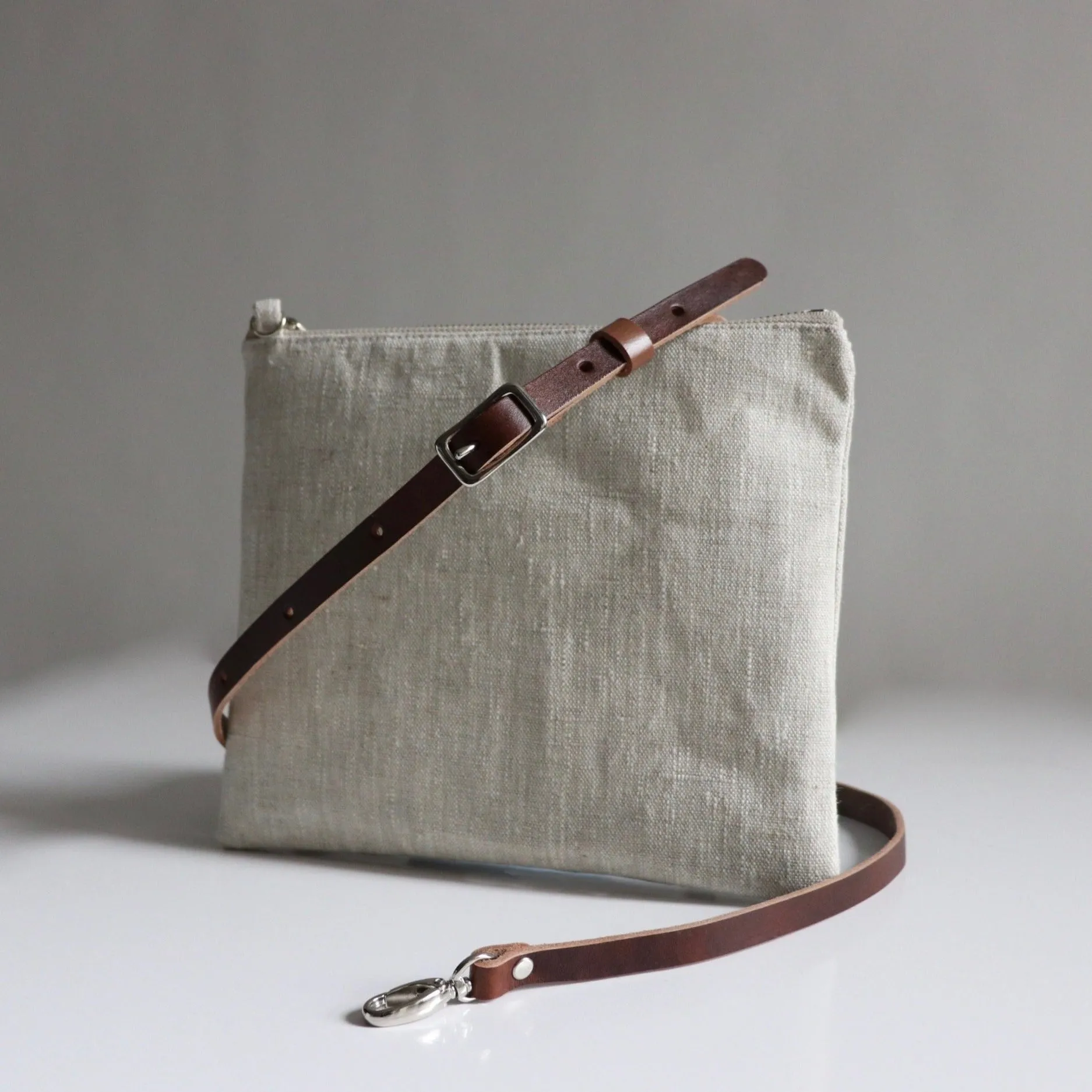 Crossbody Bag in Natural Linen and Leather
