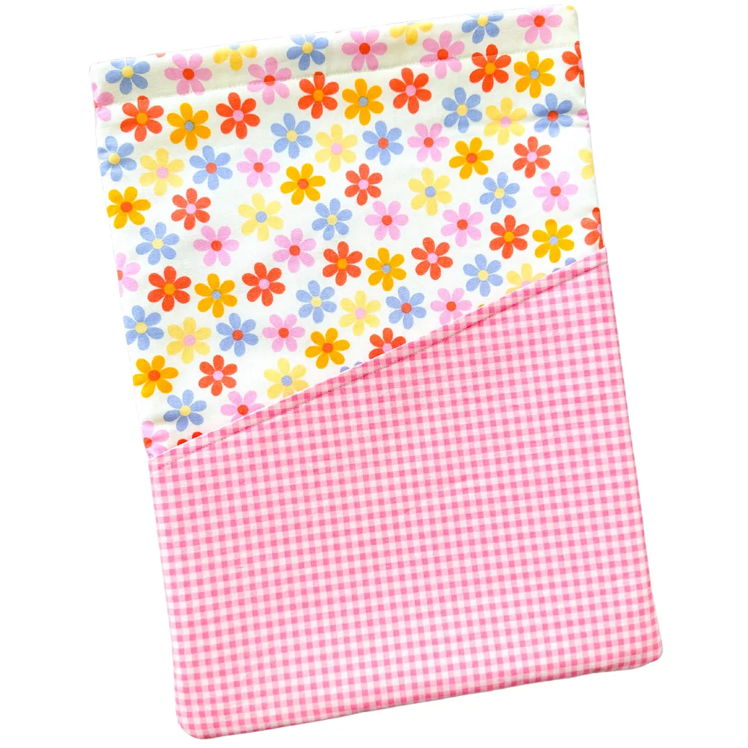 Daisy Daydream Laptop Sleeves
