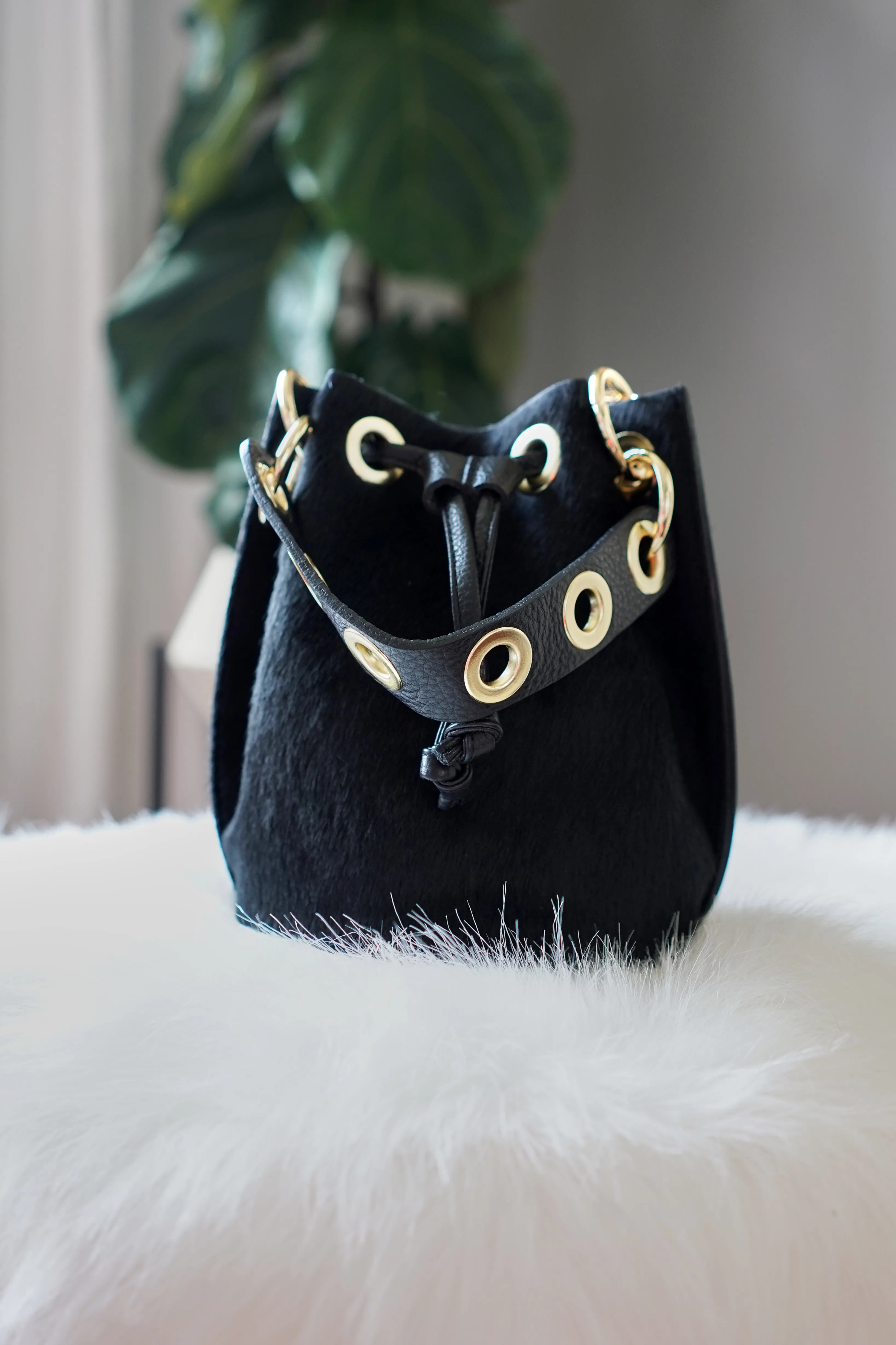 Fritz Italian Leather Bucket Bag Black