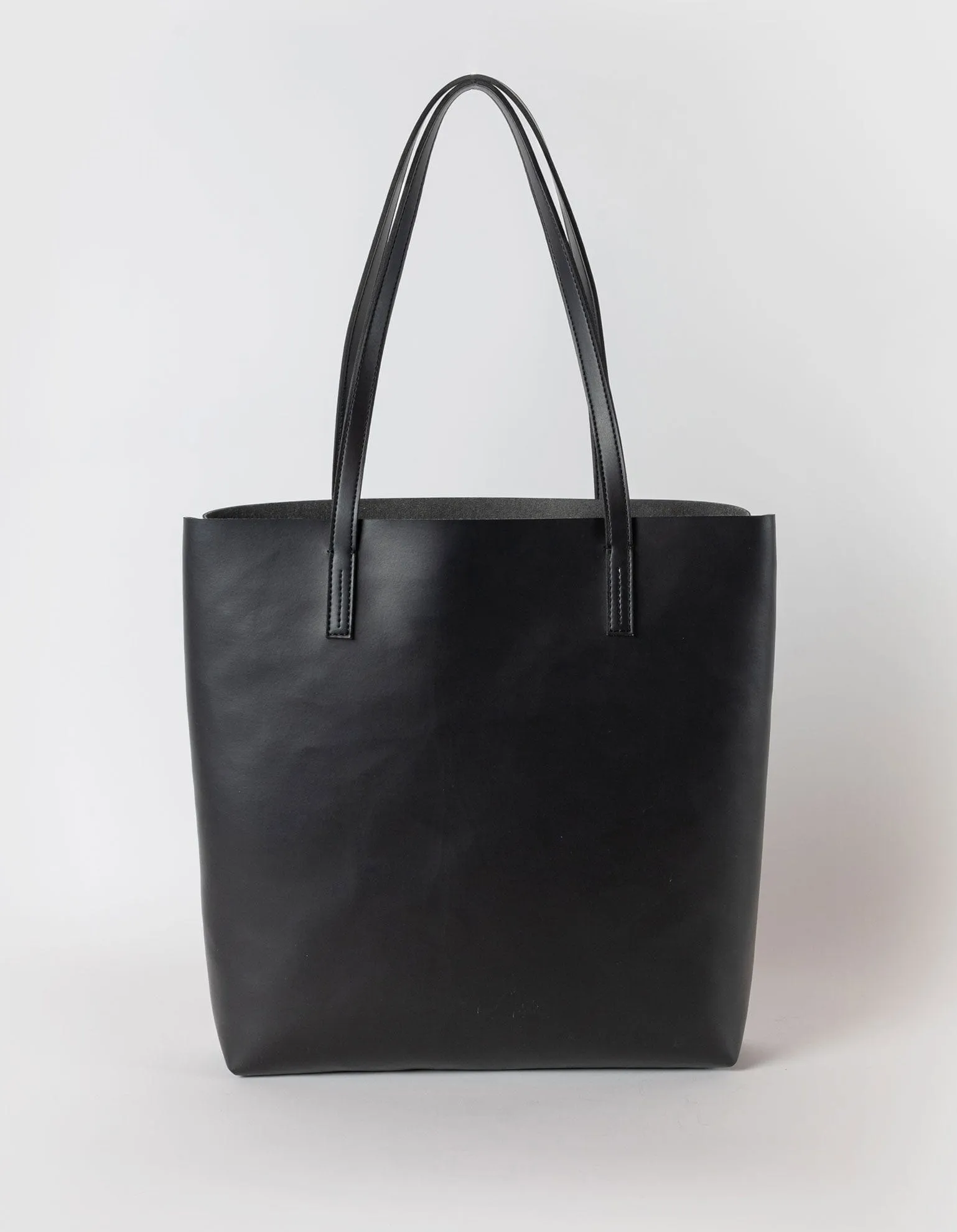Georgia Unisex Apple Leather Tote Vegan Bag | Black