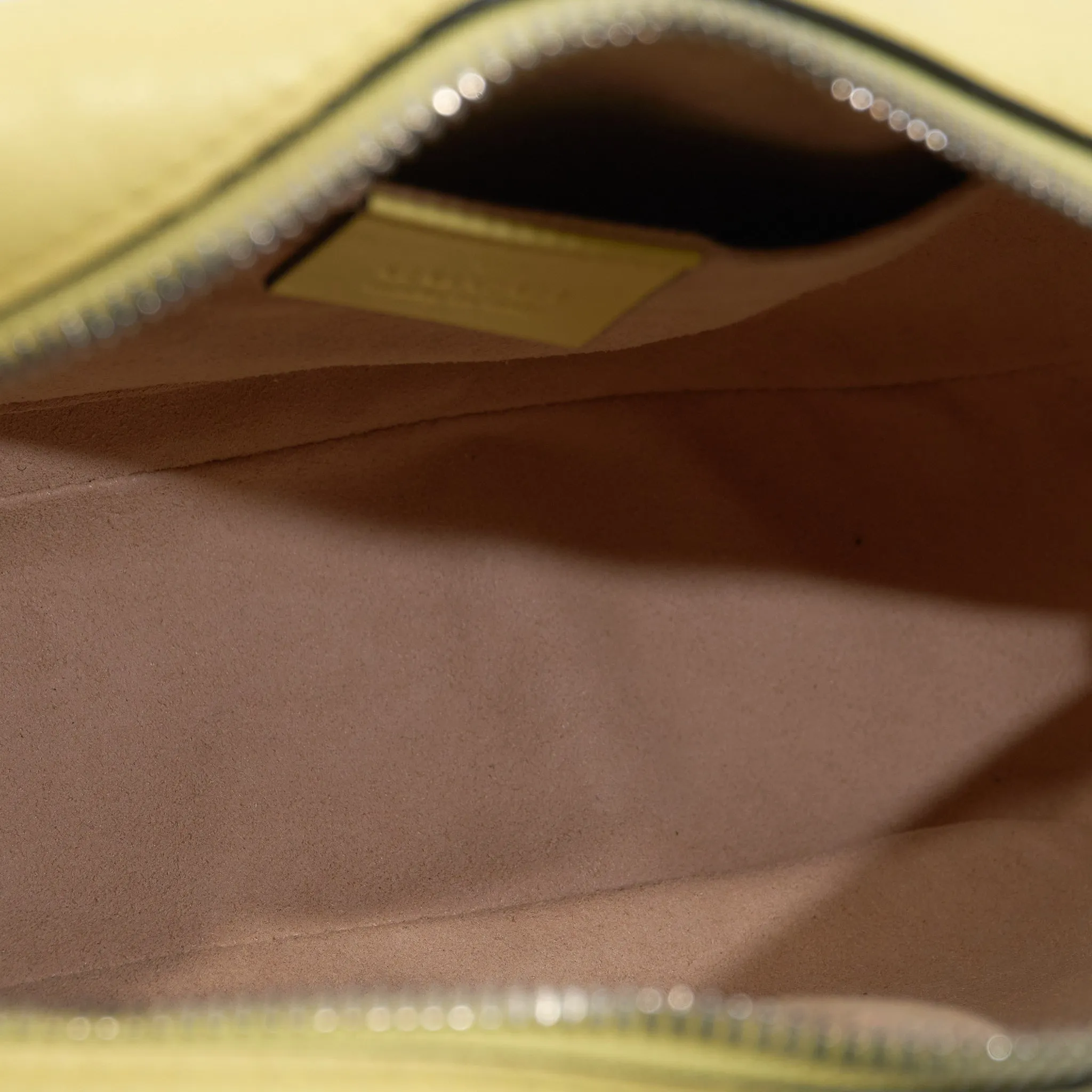 Gucci GG Marmont Lemon Yellow Marmont Matelassé Bag