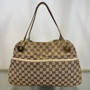 GUCCI GG Supreme Canvas Medium Eclipse Shoulder Bag
