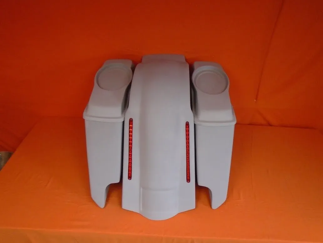 Harley Davidson 5" Heritage Softail Extended Saddlebags 6 x 9 Speaker Lids   LED Fender Dual Cutouts