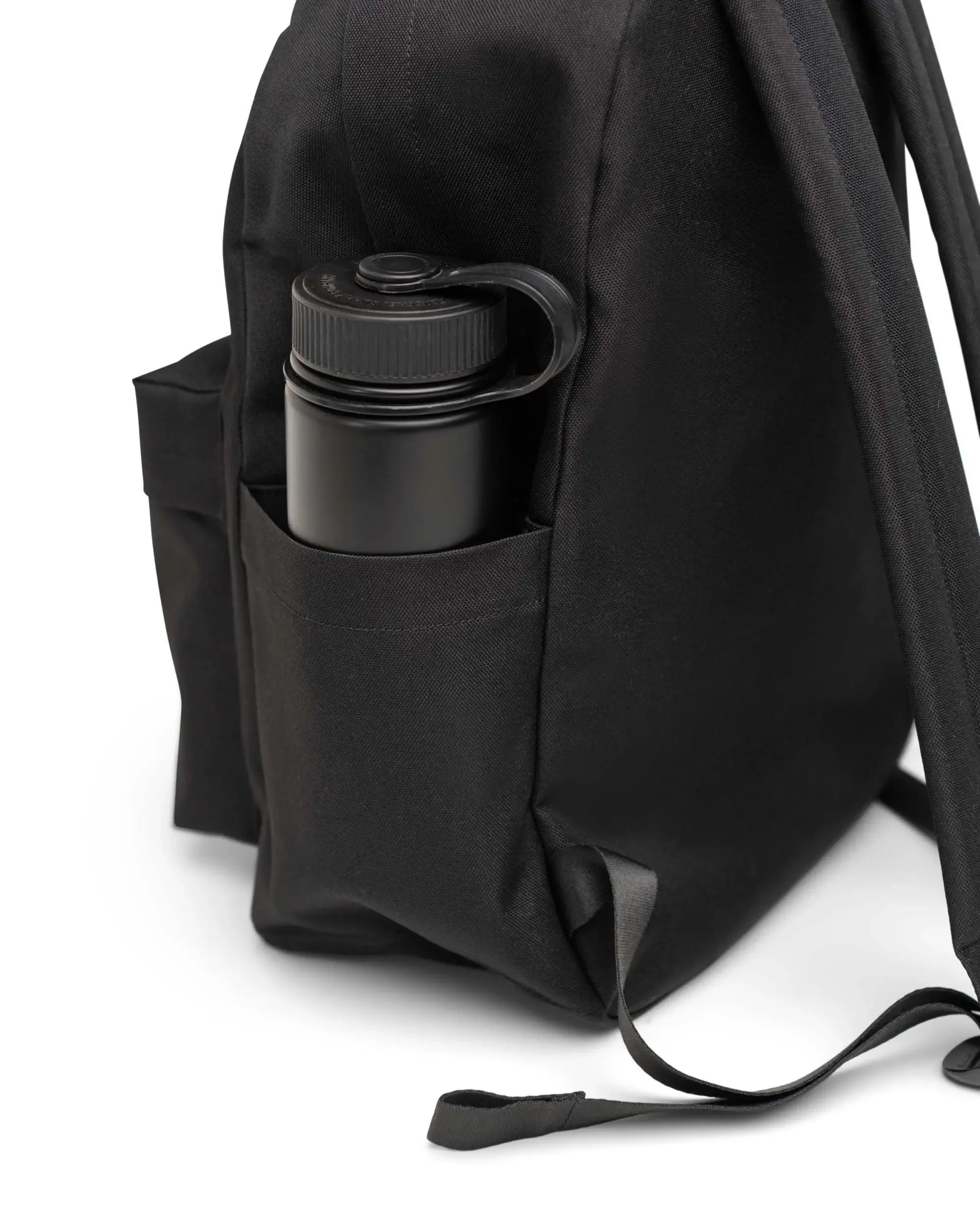 Herschel Classic™ Backpack - 26L - Plum Perfect