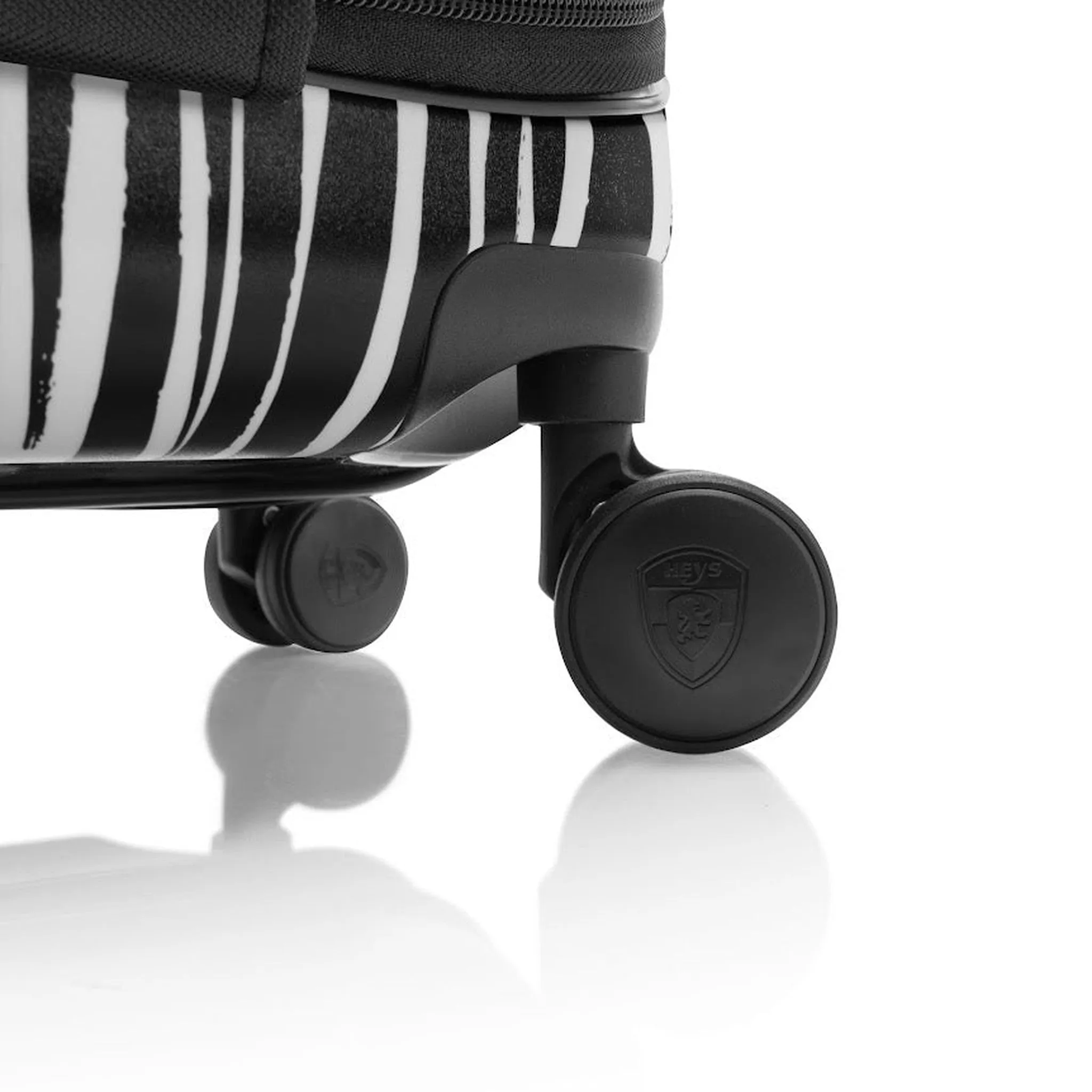 Heys EZ Fashion 21" Spinner