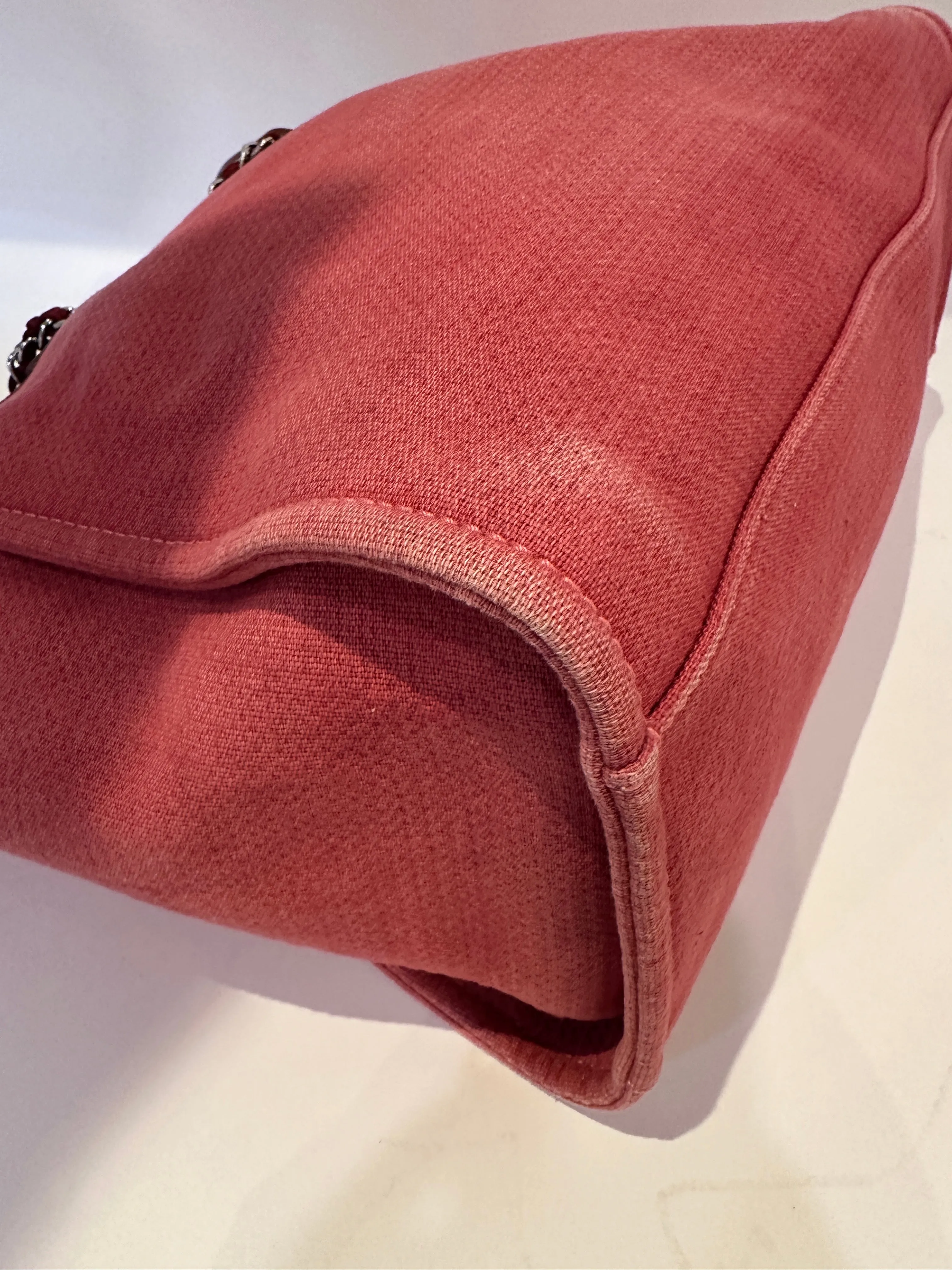 Large Deauville Tote Shoulder Bag