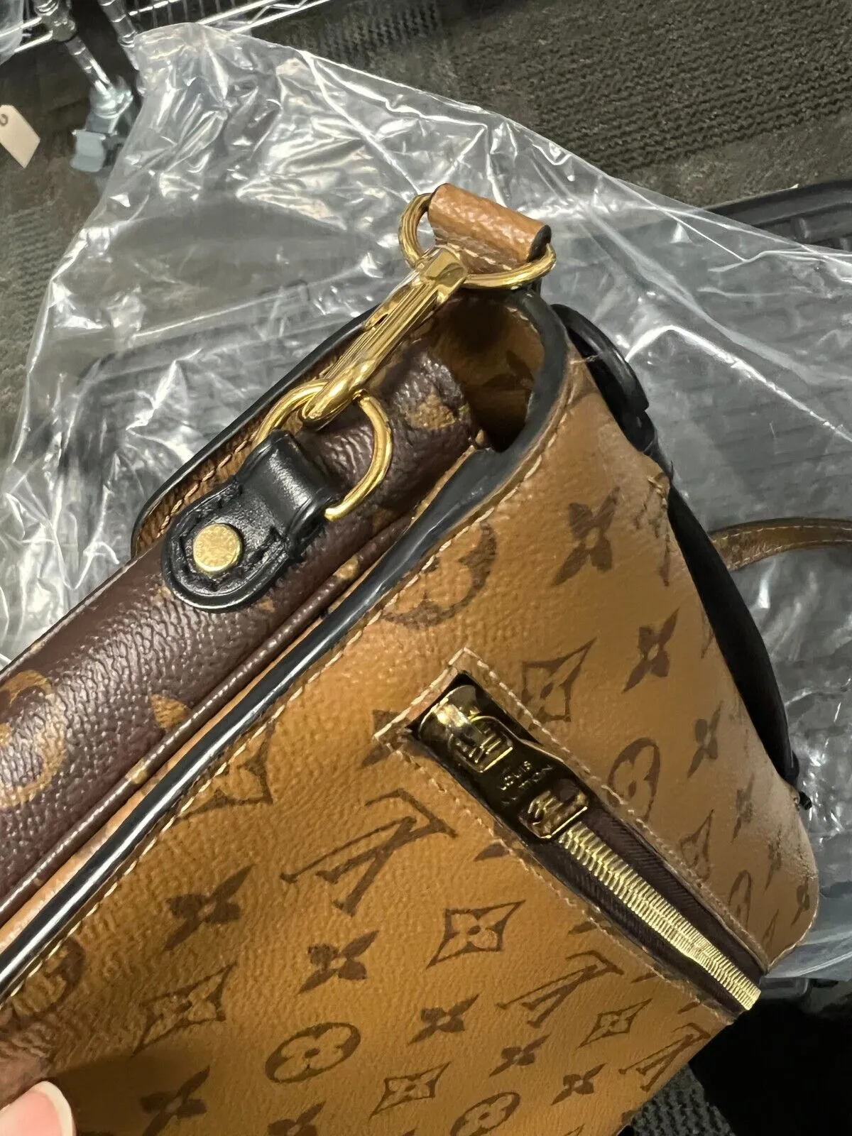Louis Vuitton 2019 Monogram Reverse Pochette Metis - Brown Crossbody