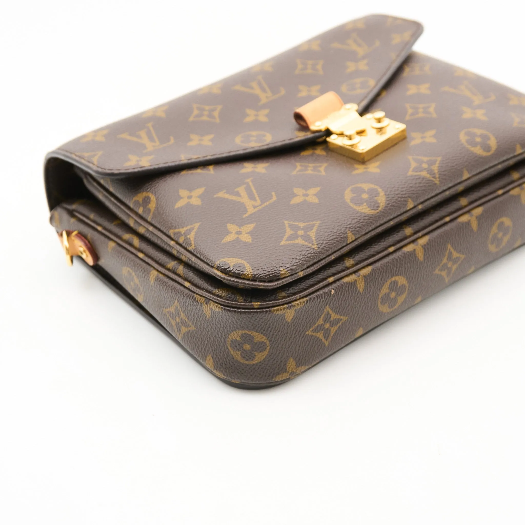 Louis Vuitton Metis Monogram Bag