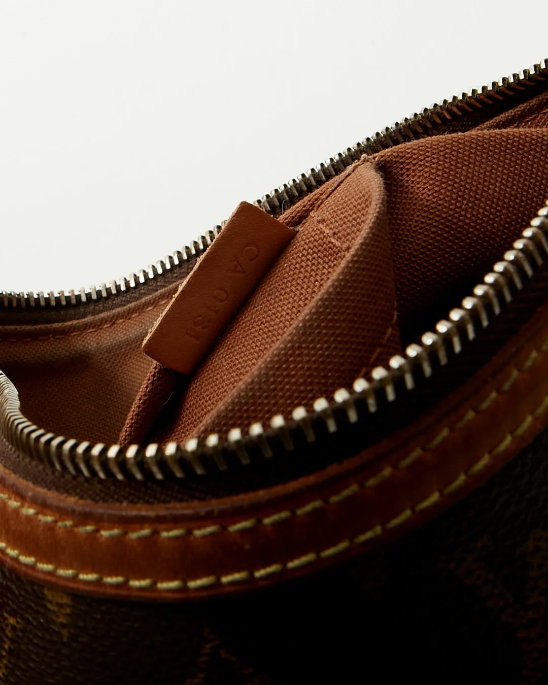 Louis Vuitton Monogram Canvas Odeon MM Messenger Bag