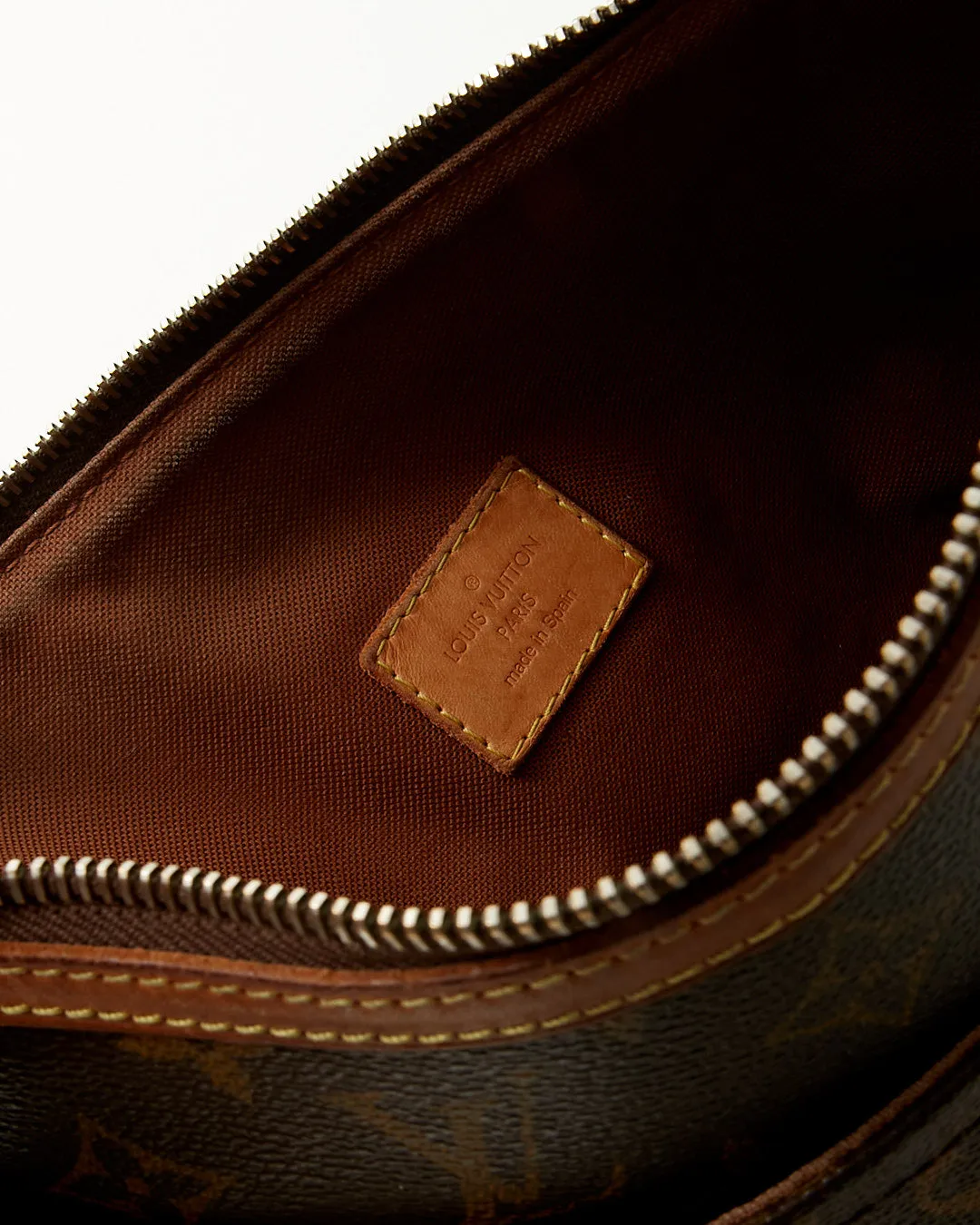 Louis Vuitton Monogram Canvas Odeon MM Messenger Bag