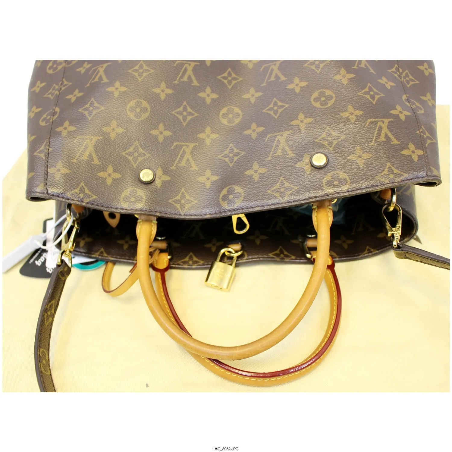 LOUIS VUITTON Montaigne GM Monogram Canvas Shoulder Handbag