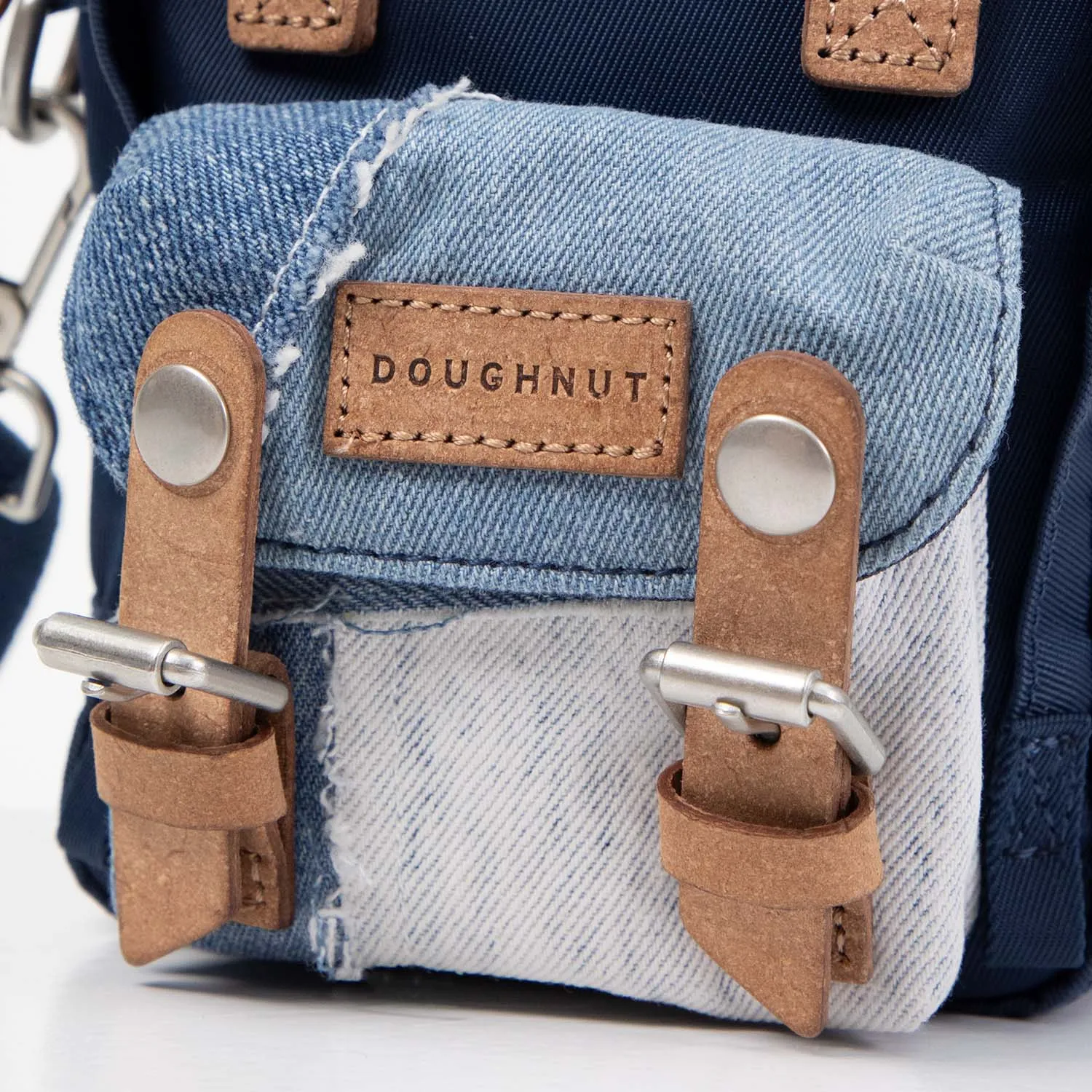 Macaroon Tiny Doughnut x Midwest Vintage Series Crossbody Bag