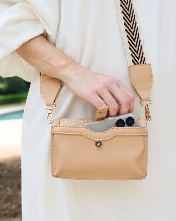 Maverick Crossbody with Pocket Natural Tan