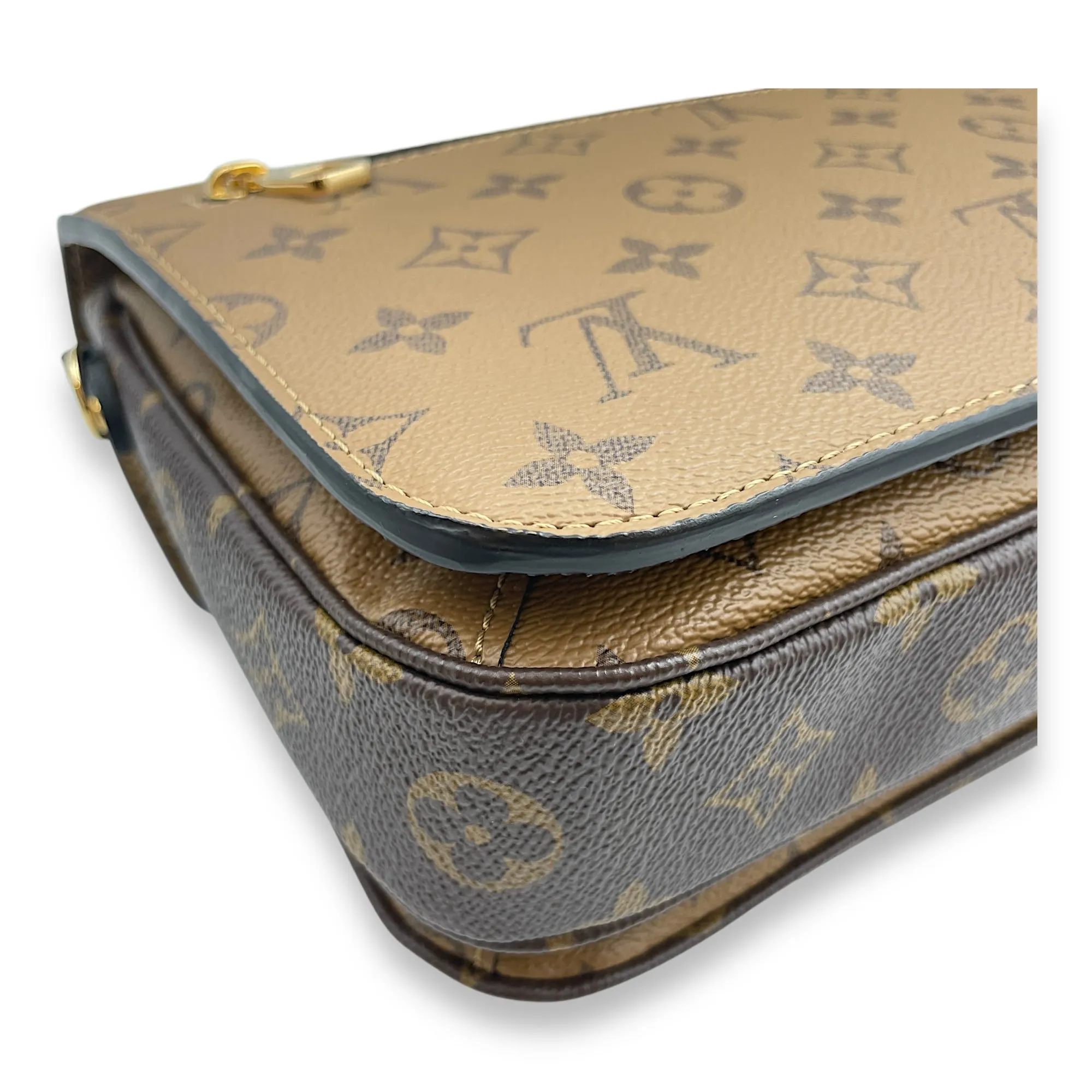Metis MM Crossbody Bag in Coated Canvas, Gold hardware