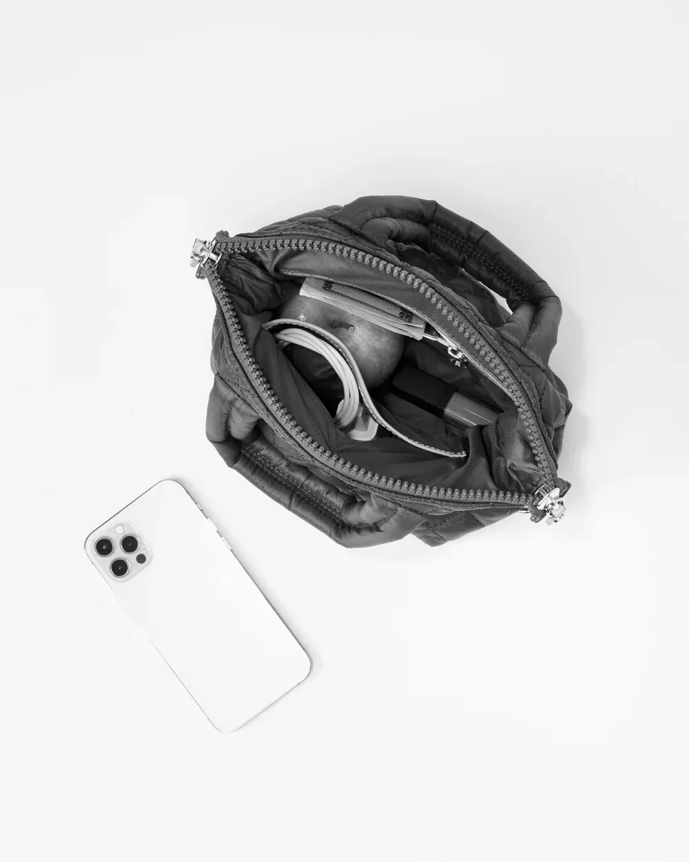 Micro Sutton | Silver Metallic Camp