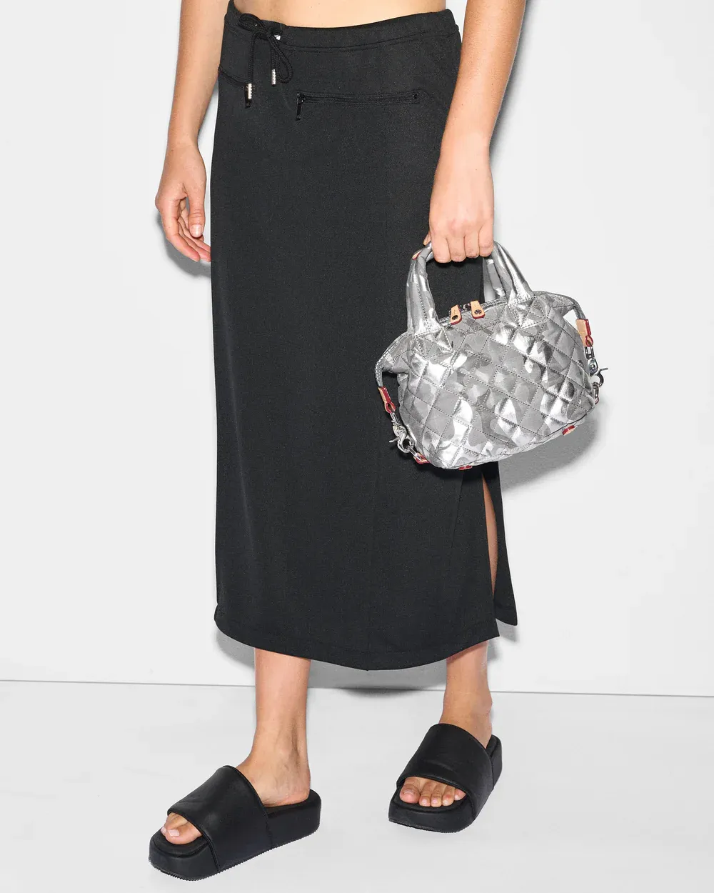 Micro Sutton | Silver Metallic Camp