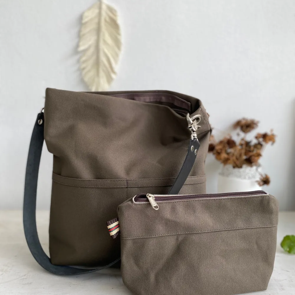 Mila 201 Taupe Brown | Hobo Tote Bag