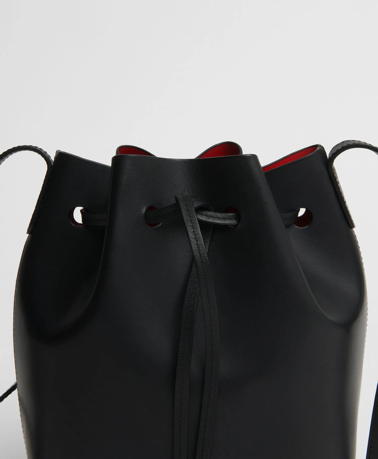 Mini Bucket Bag in Black/flamma