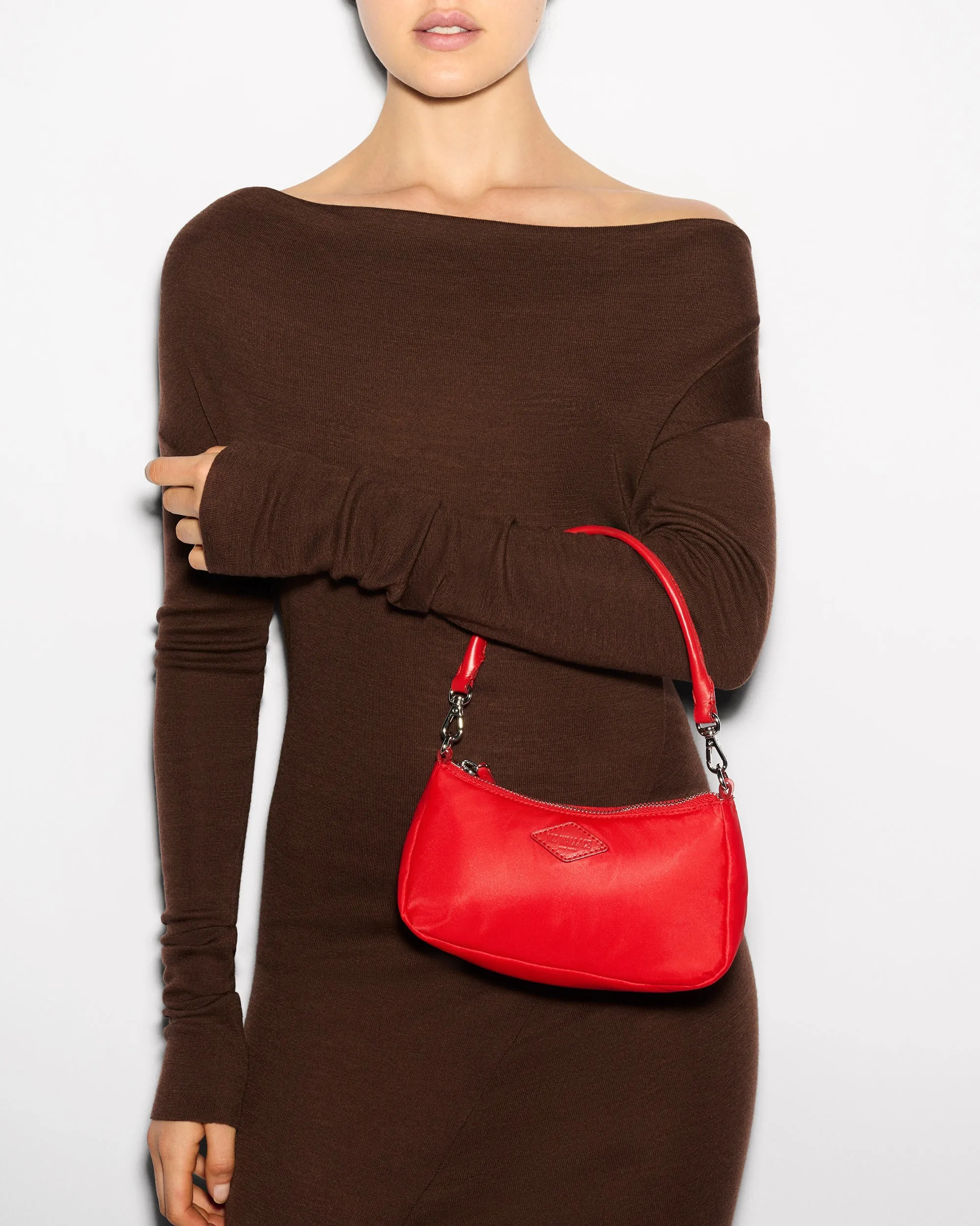 Mini Chelsea Shoulder Bag