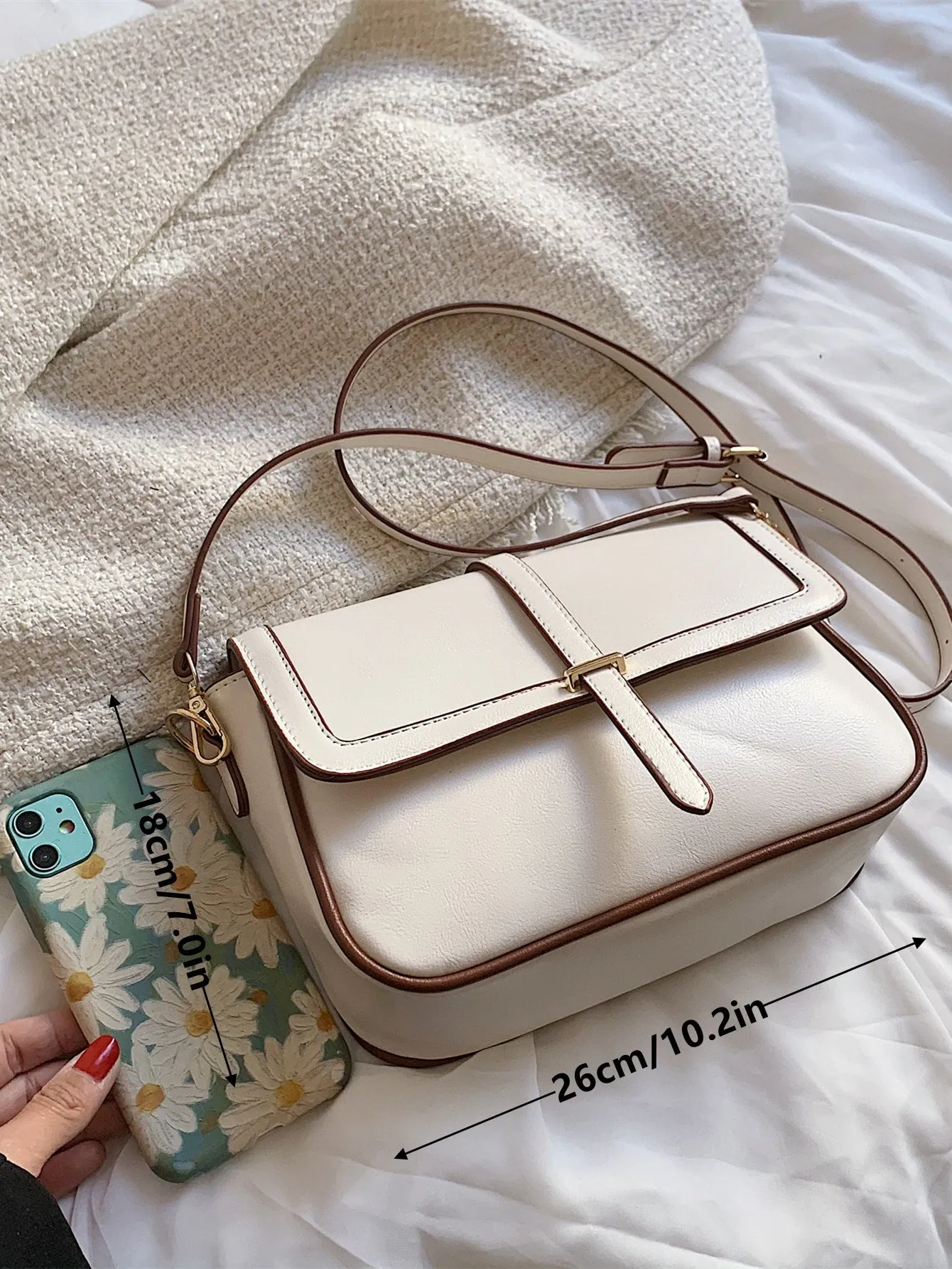 Minimalist Metal Decor Flap Square Bag - White