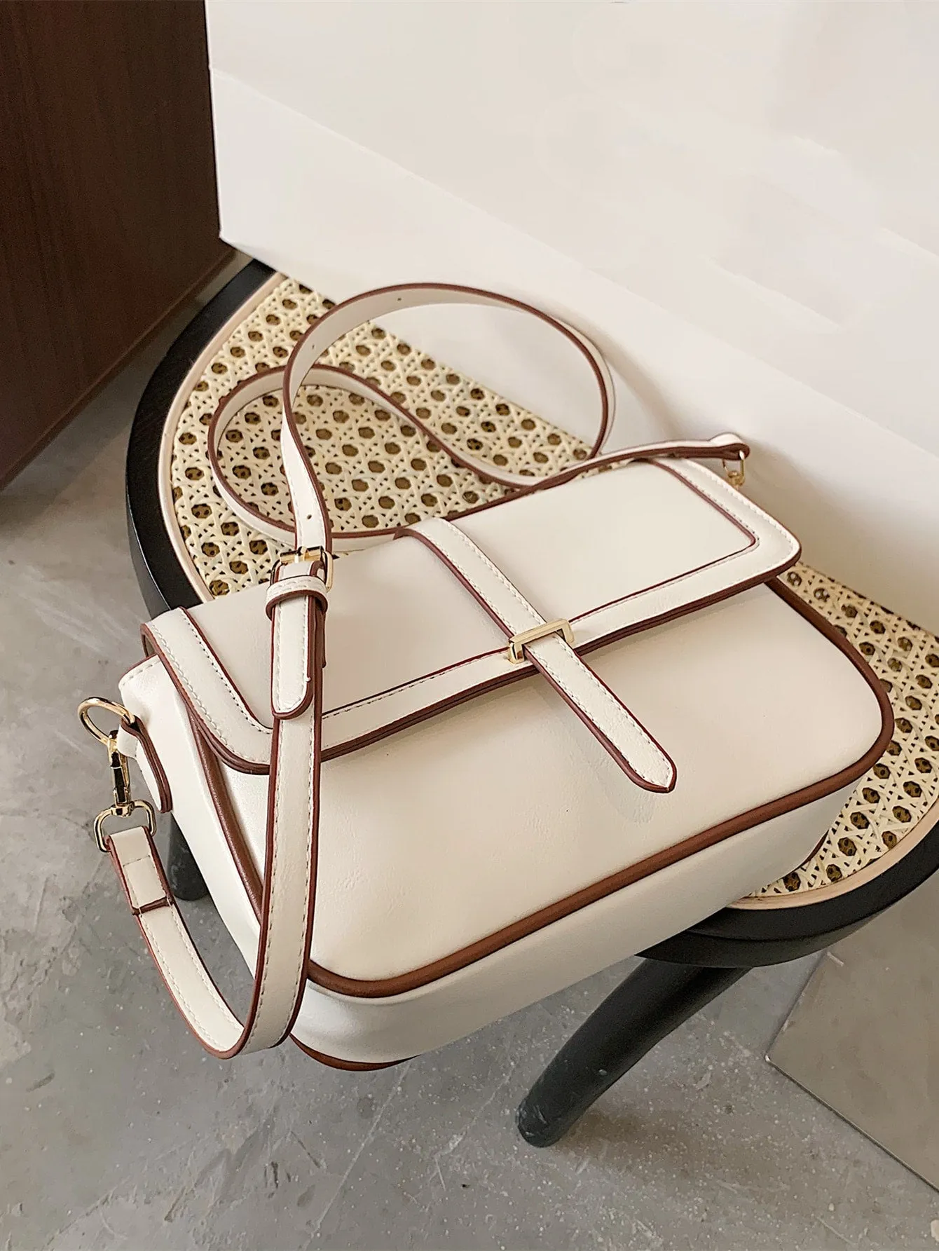 Minimalist Metal Decor Flap Square Bag - White