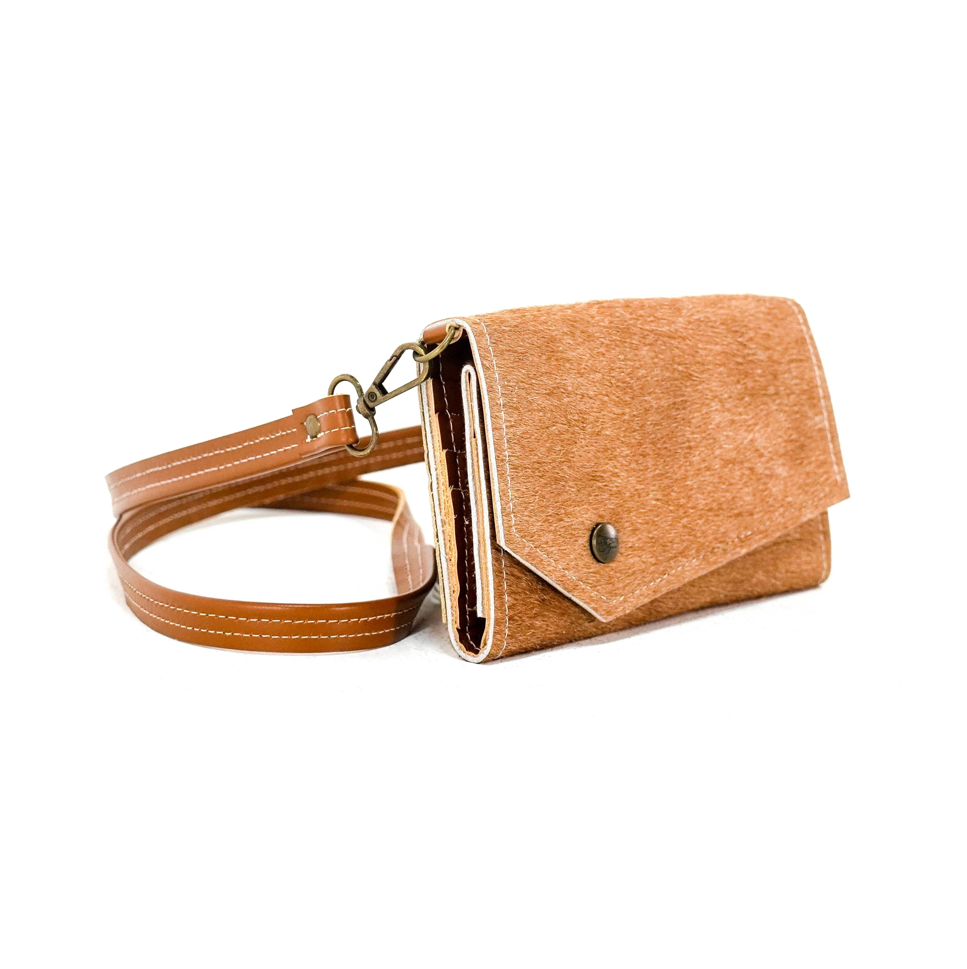 Miranda - Longhorn w/ Honey Tool