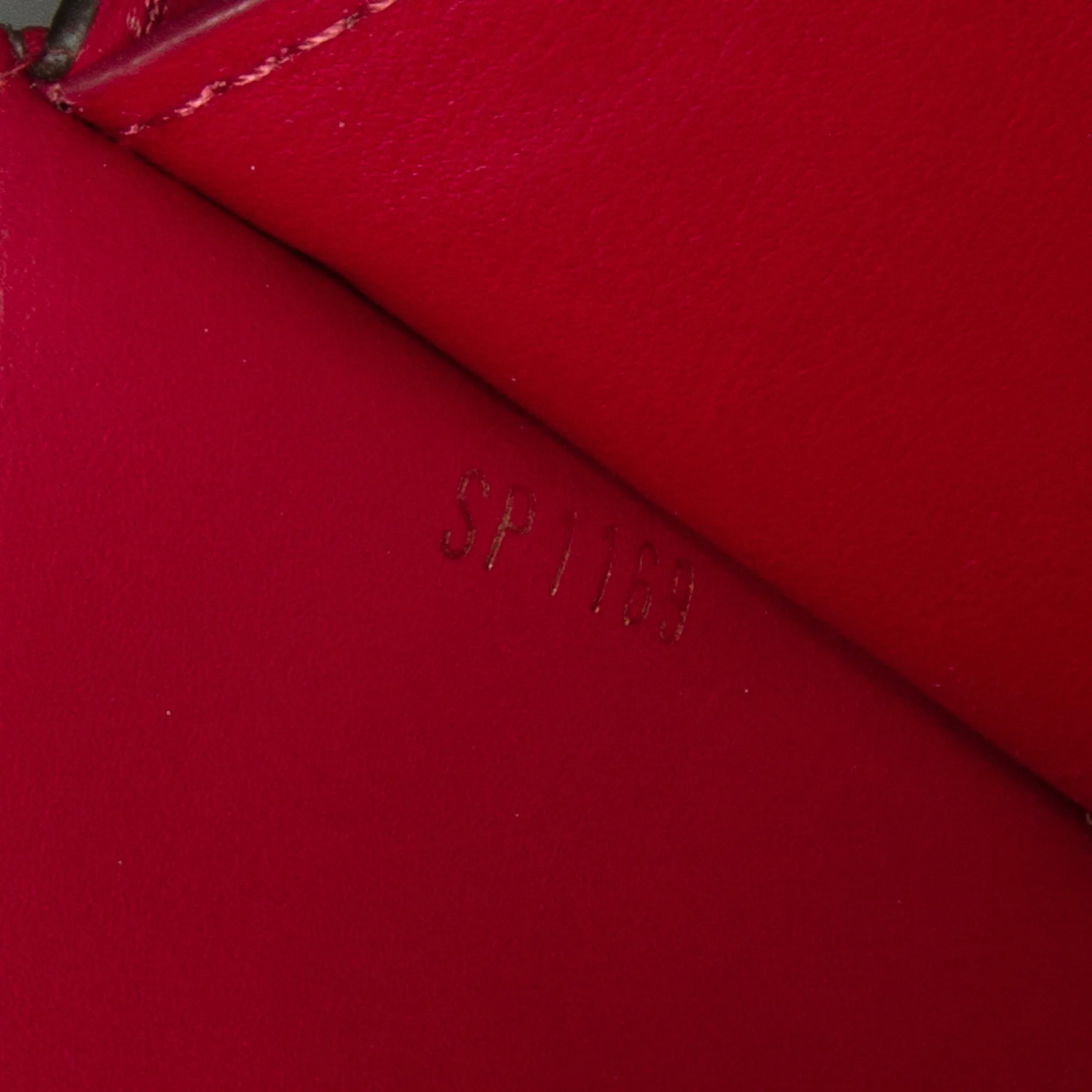 Monogram Flore Wallet On Chain