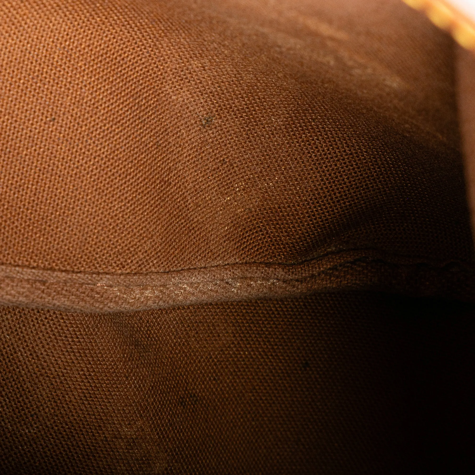Monogram Saumur 35