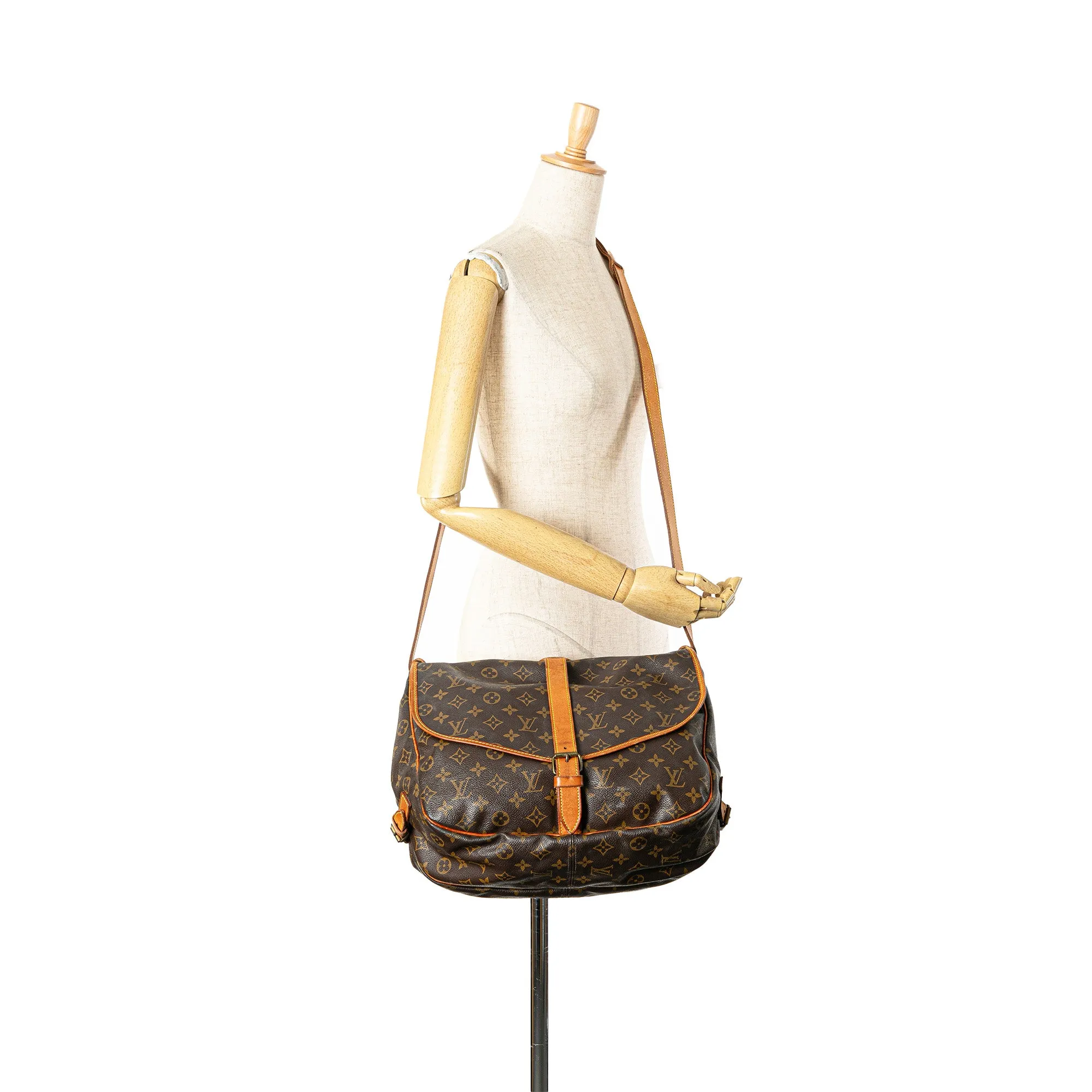 Monogram Saumur 35