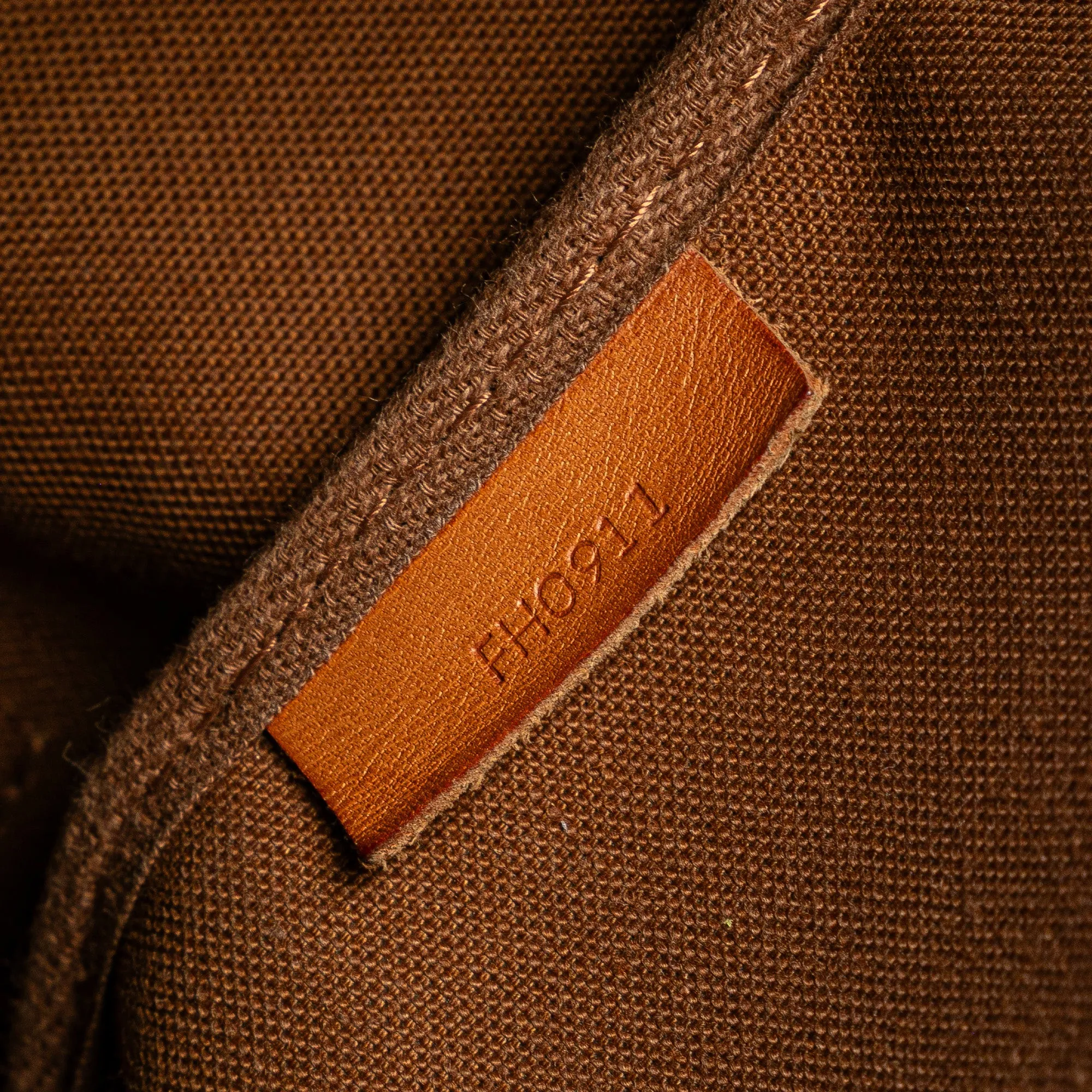 Monogram Saumur 35