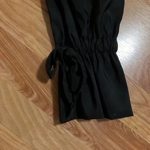 Mycra Pac One knee length lightweight front zip raincoat. Sz 1SM Black w tote