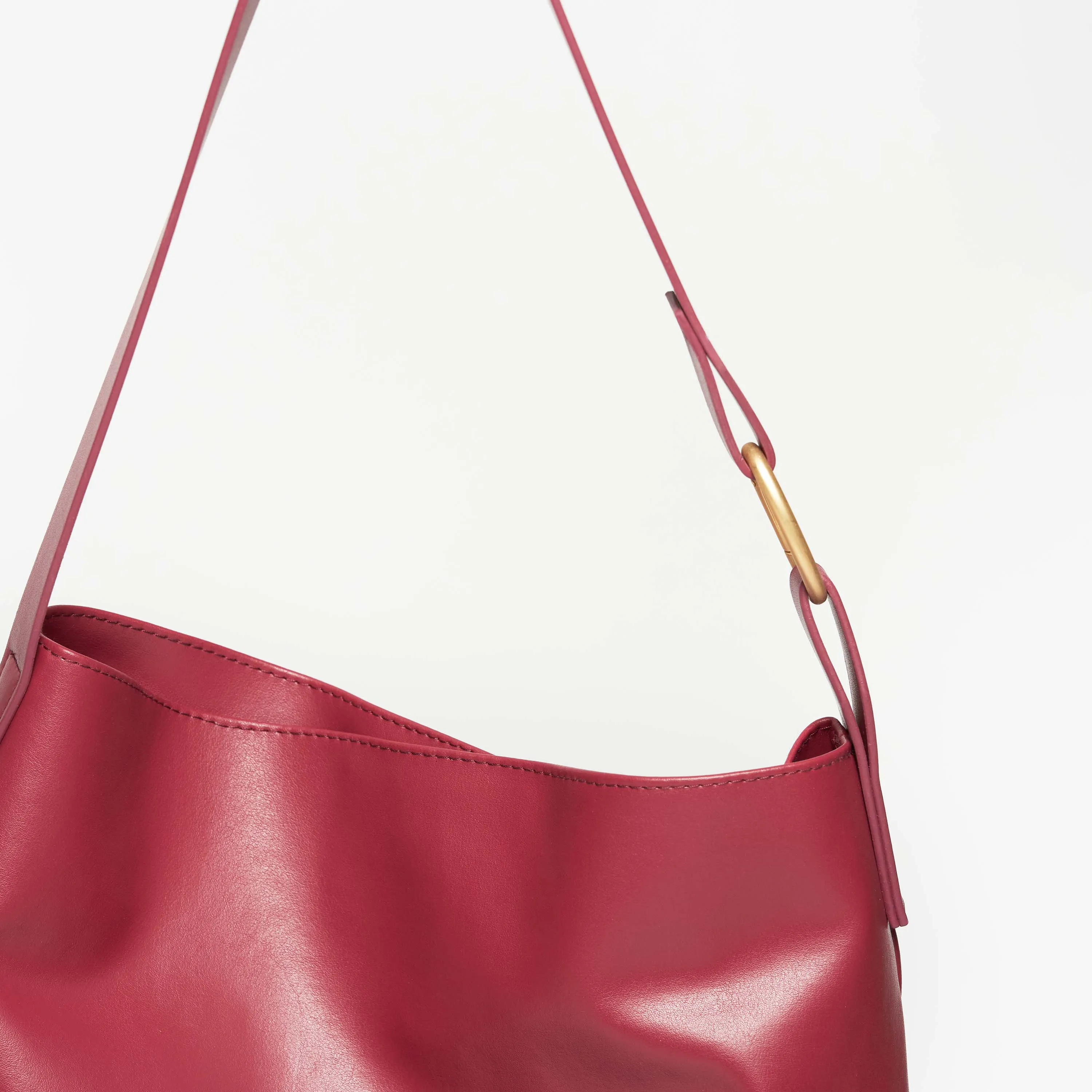 Oleatex Vegan Olive Leather Versatile Tote | Cherry Red