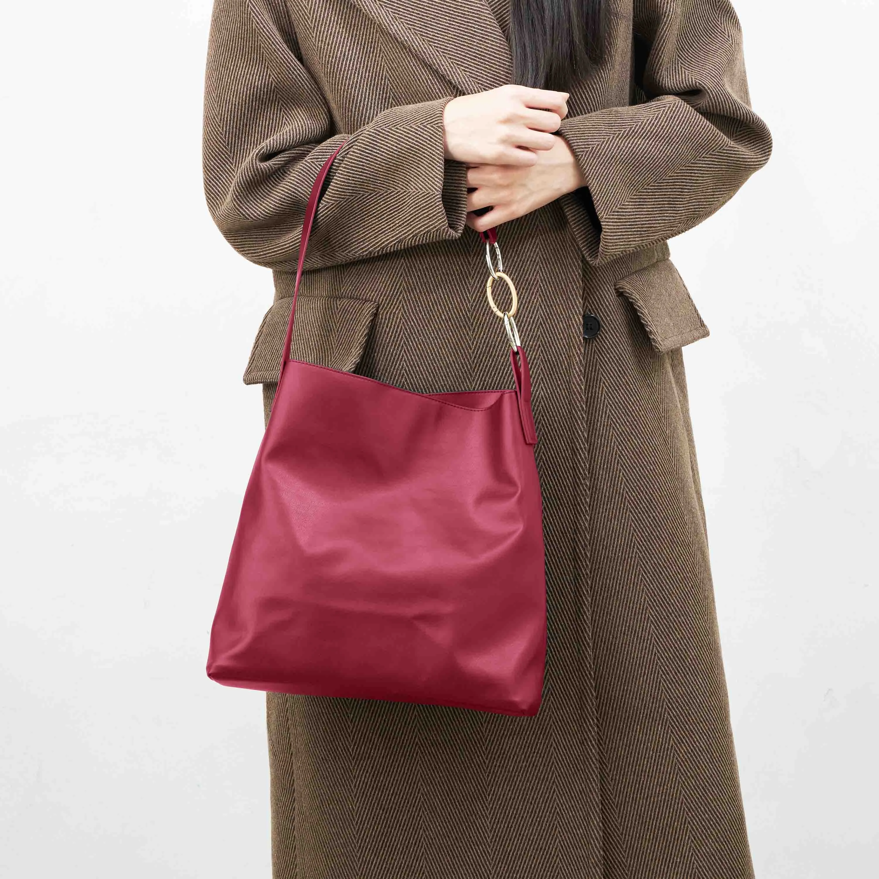 Oleatex Vegan Olive Leather Versatile Tote | Cherry Red