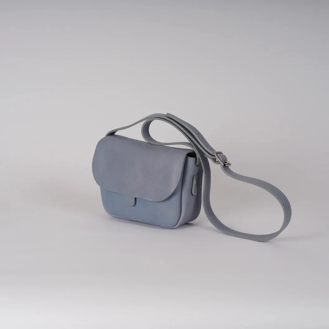 Orbed Tab Bag