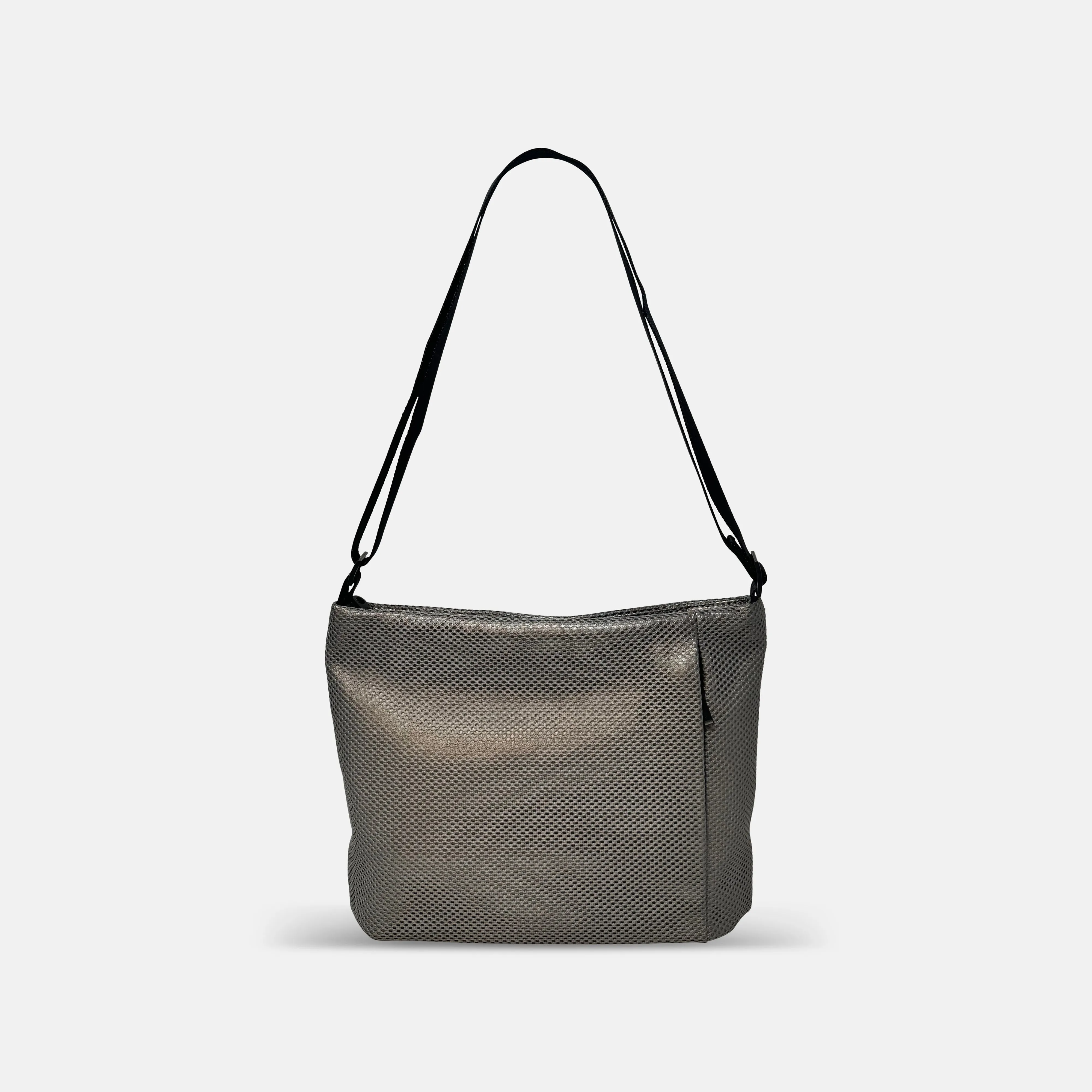 Pochette Deep in Grey Mesh