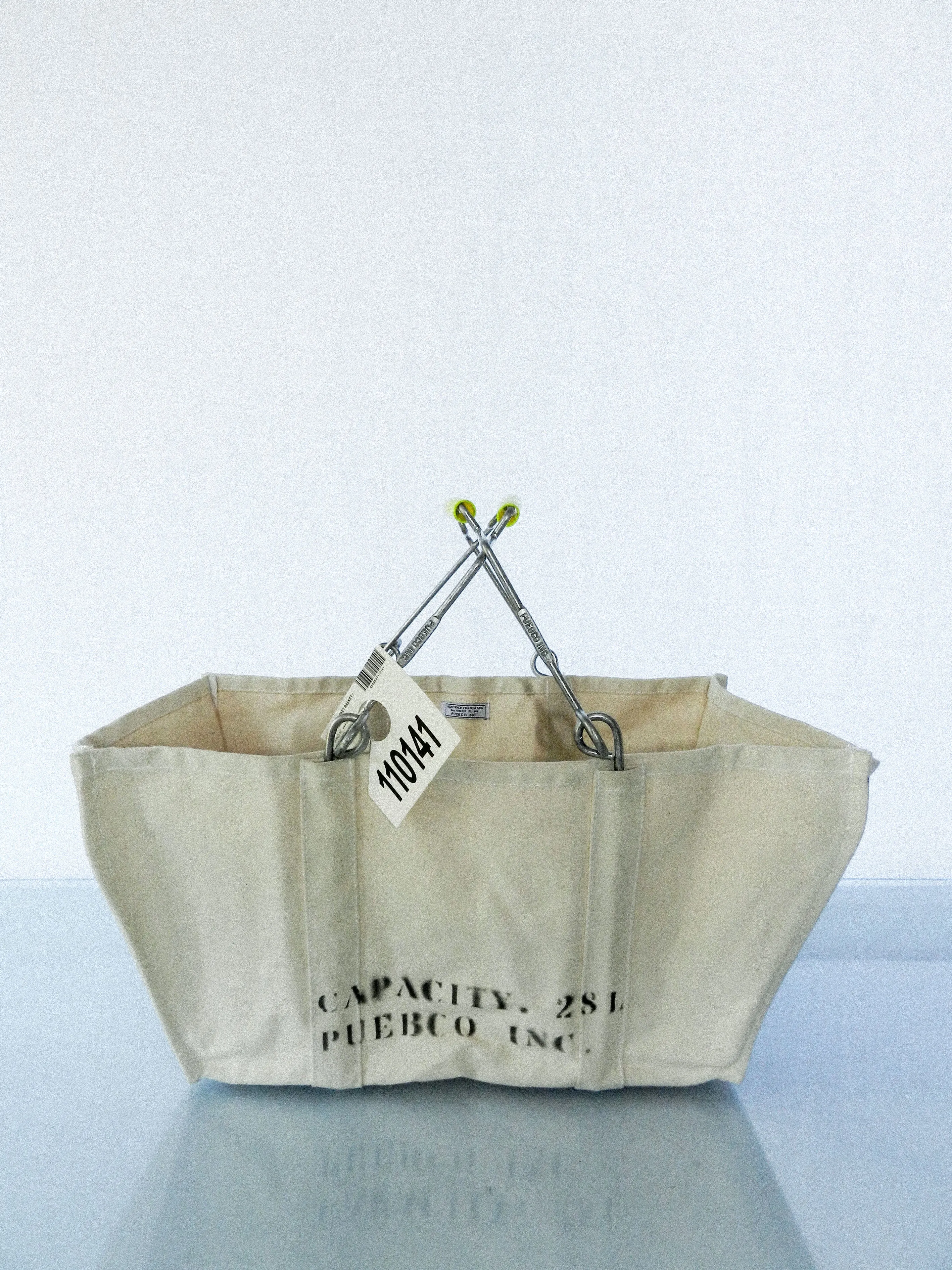 PUEBCO • THE ACCORDION MARKET BASKET