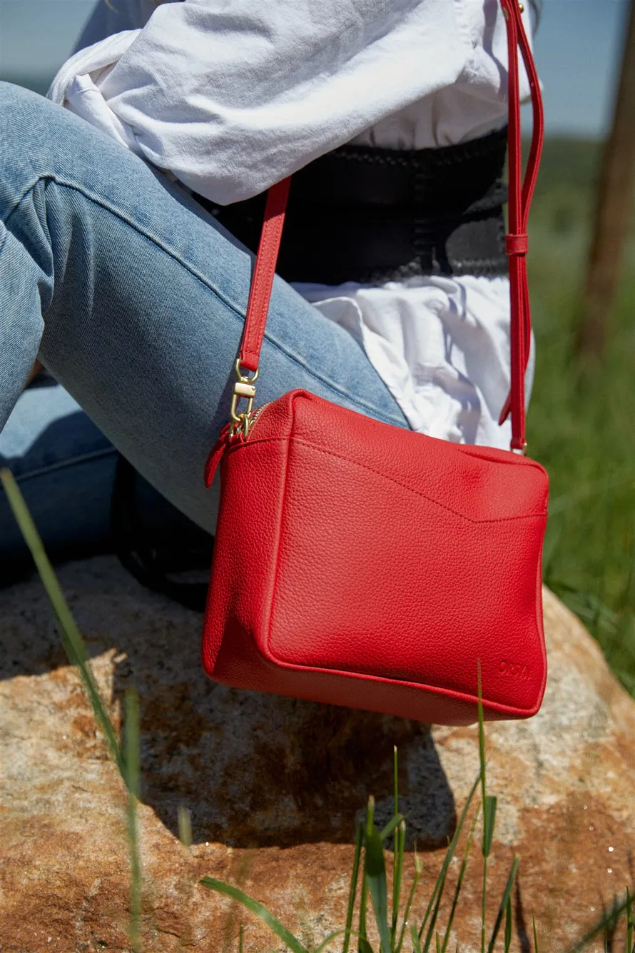 Rome Crossbody Bag in Red