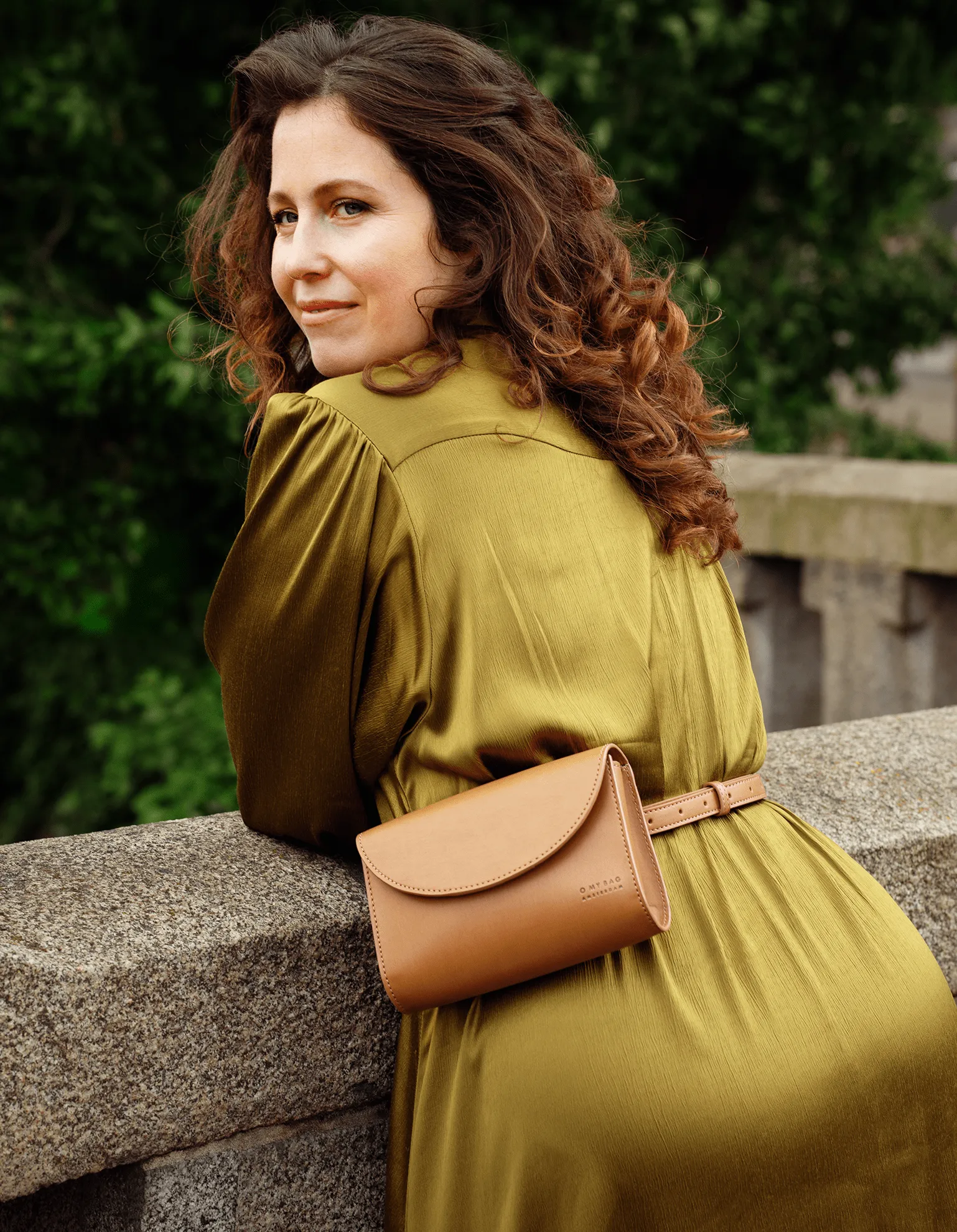 Sanne Apple Leather Vegan Belt Bag | Cognac