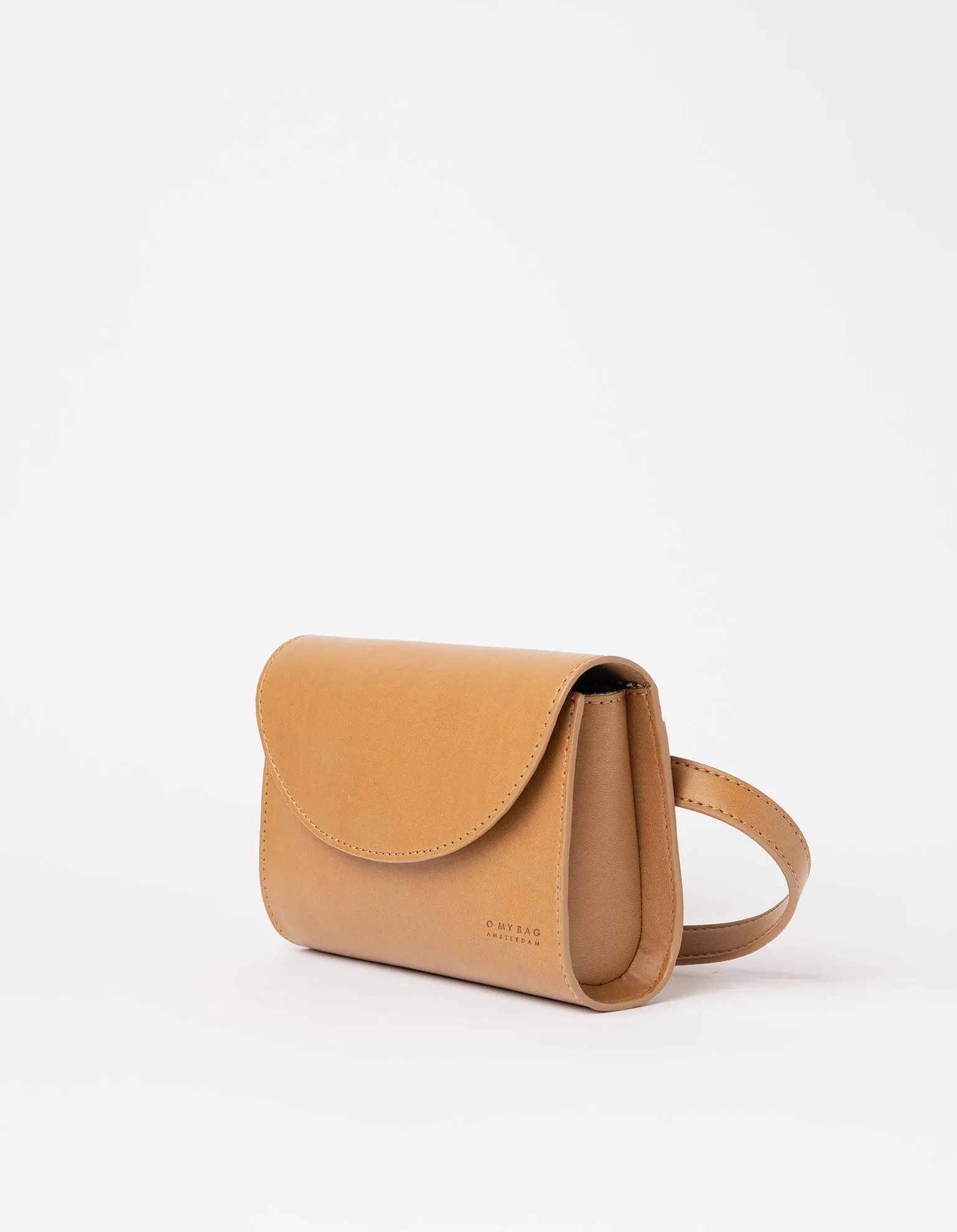 Sanne Apple Leather Vegan Belt Bag | Cognac