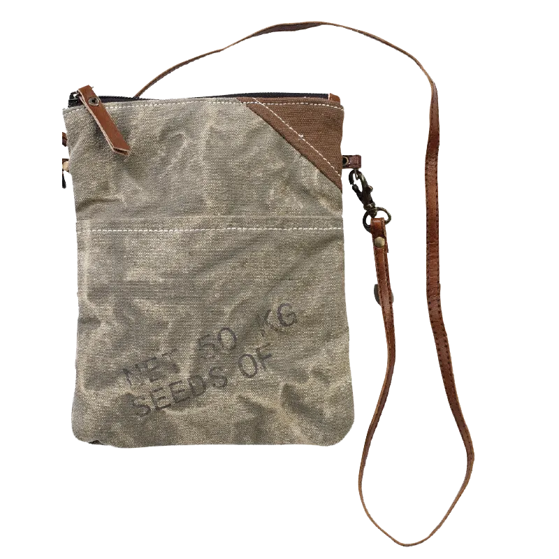 Seeds Passport Bag